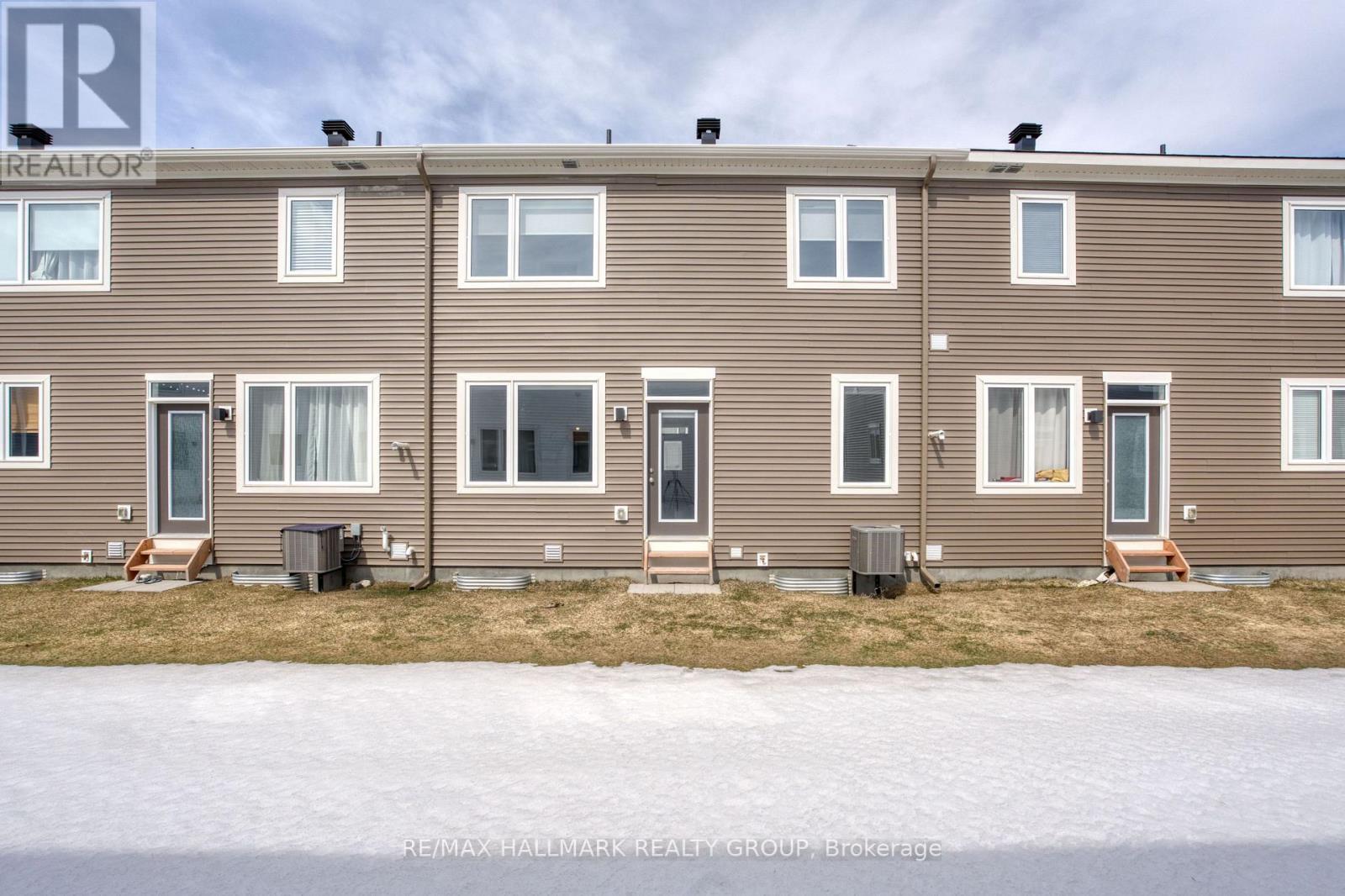 30 Focality Crescent, Ottawa, ON - Outdoor