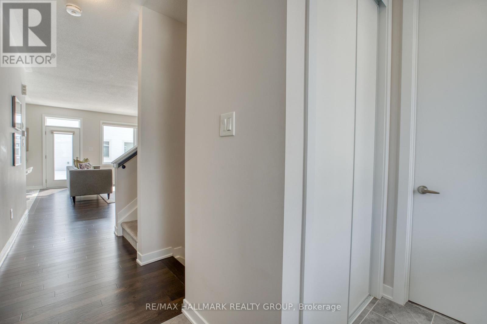 30 Focality Crescent, Ottawa, ON - Indoor Photo Showing Other Room