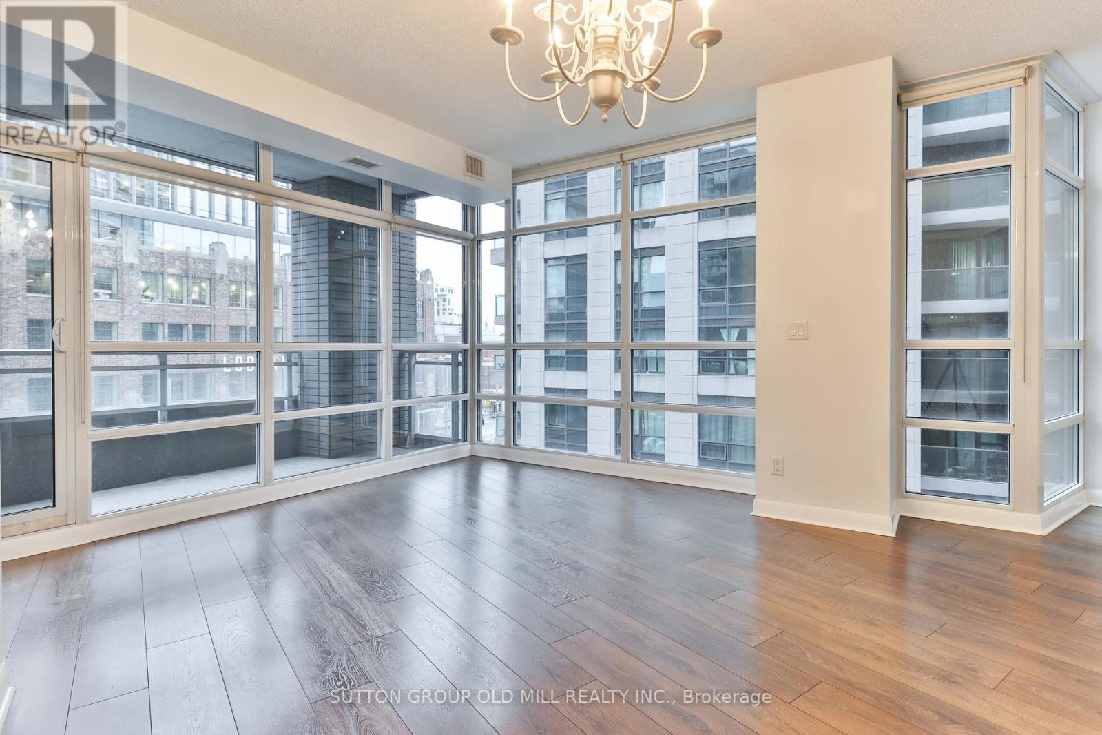 405 - 15 Bruyeres Mews, Toronto, ON - Indoor Photo Showing Other Room