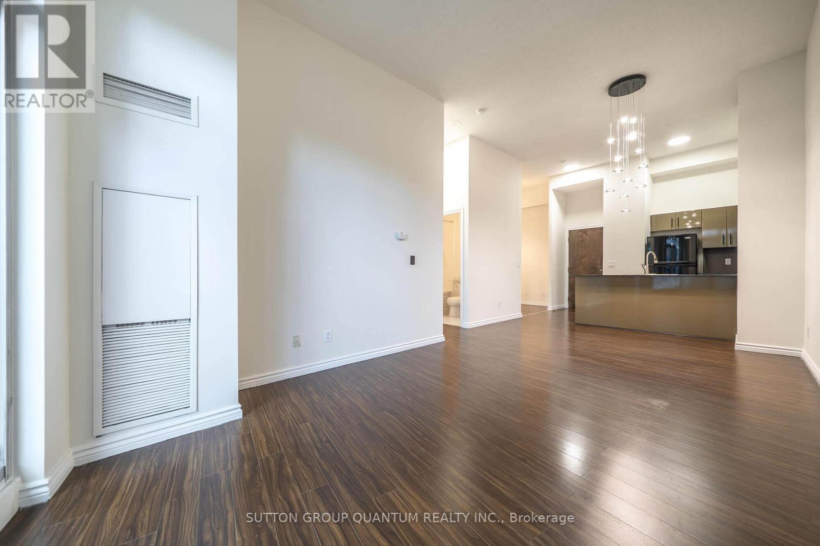 206 - 16 Yonge Street, Toronto, ON - Indoor