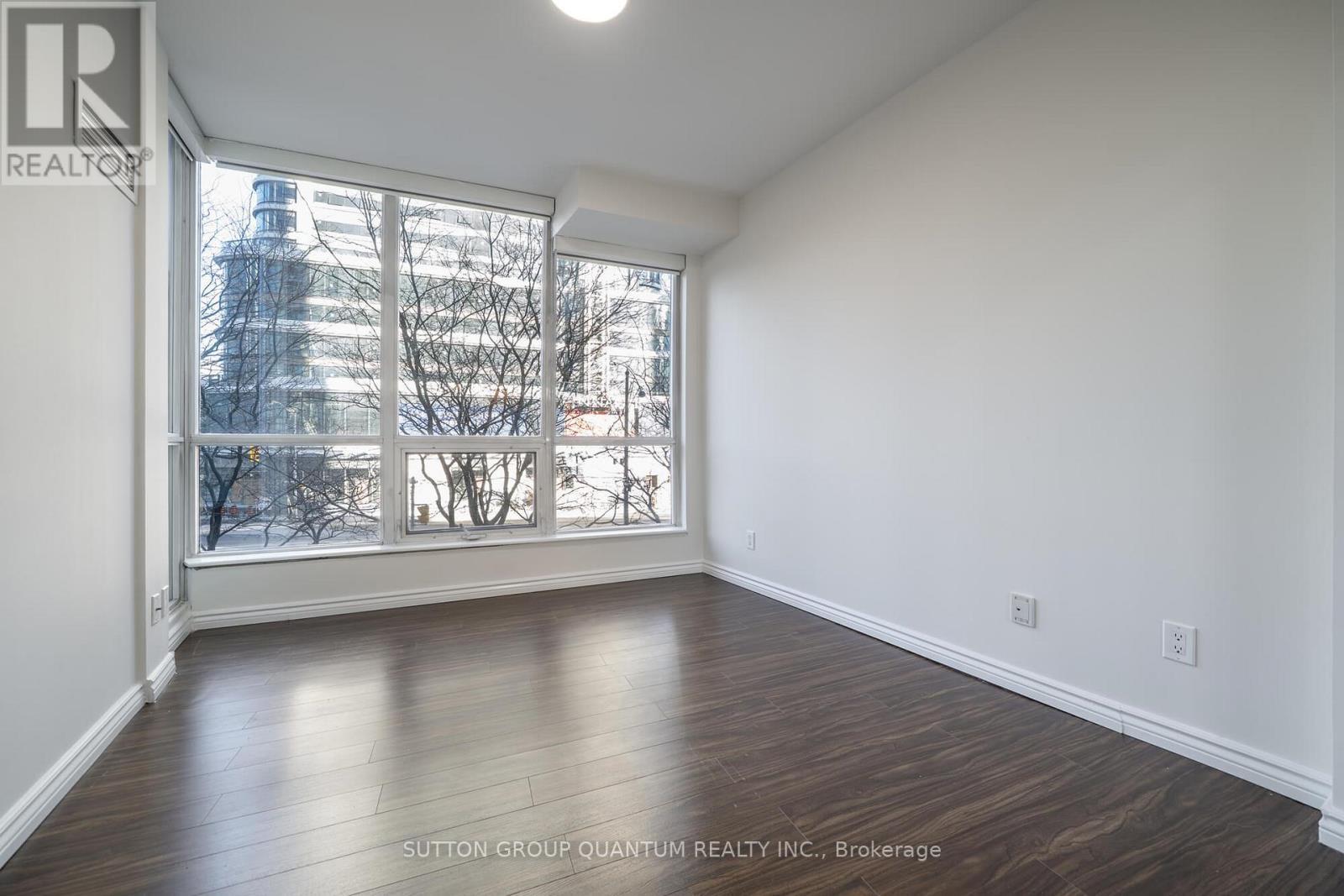 206 - 16 Yonge Street, Toronto, ON - Indoor Photo Showing Other Room