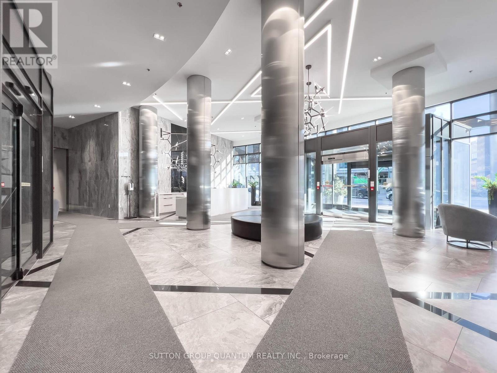 206 - 16 Yonge Street, Toronto, ON - Indoor Photo Showing Other Room