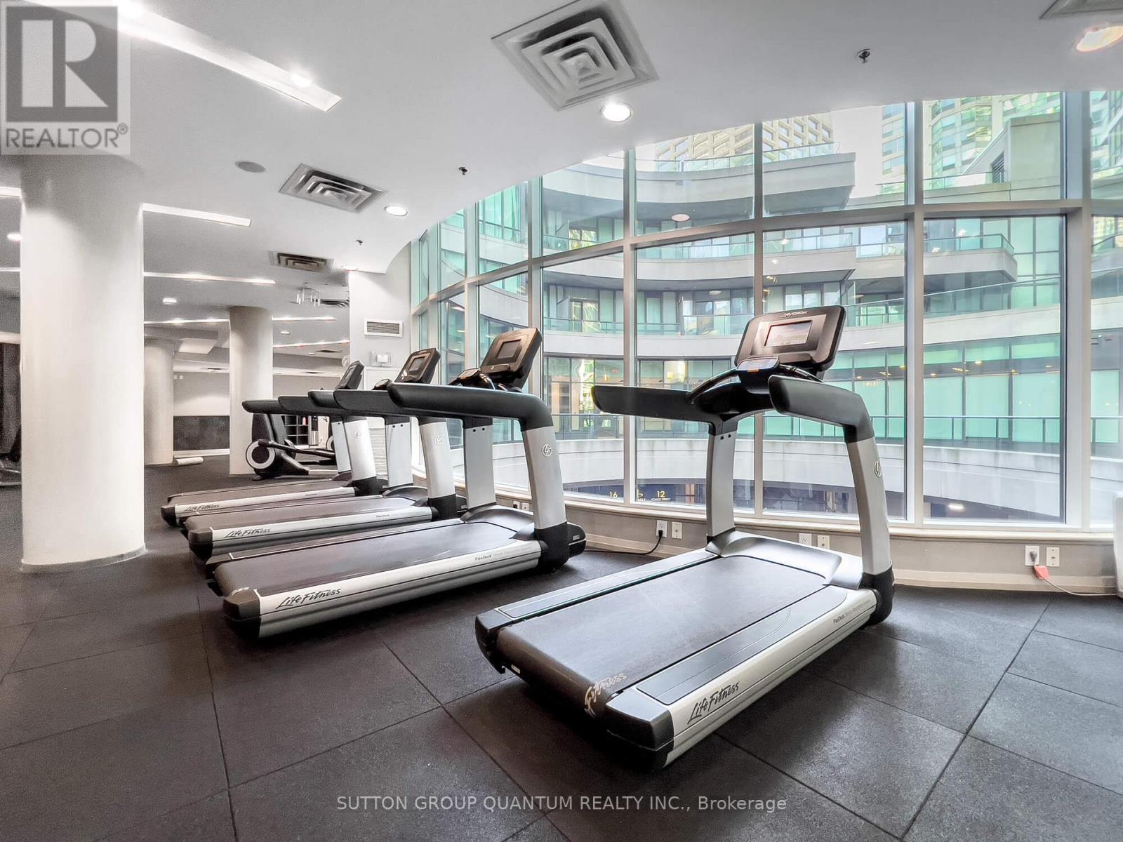 206 - 16 Yonge Street, Toronto, ON - Indoor Photo Showing Gym Room