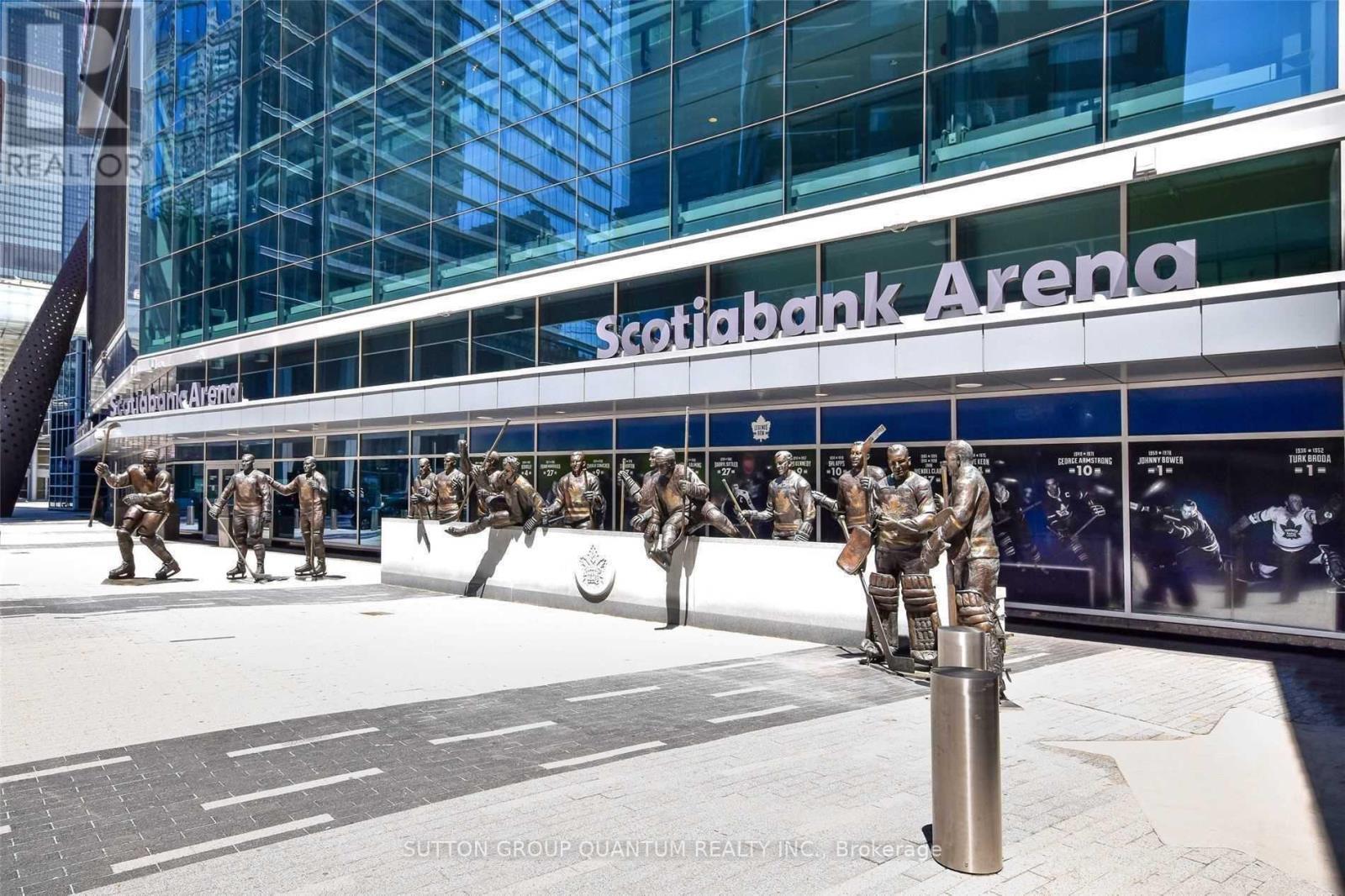 206 - 16 Yonge Street, Toronto, ON - Outdoor