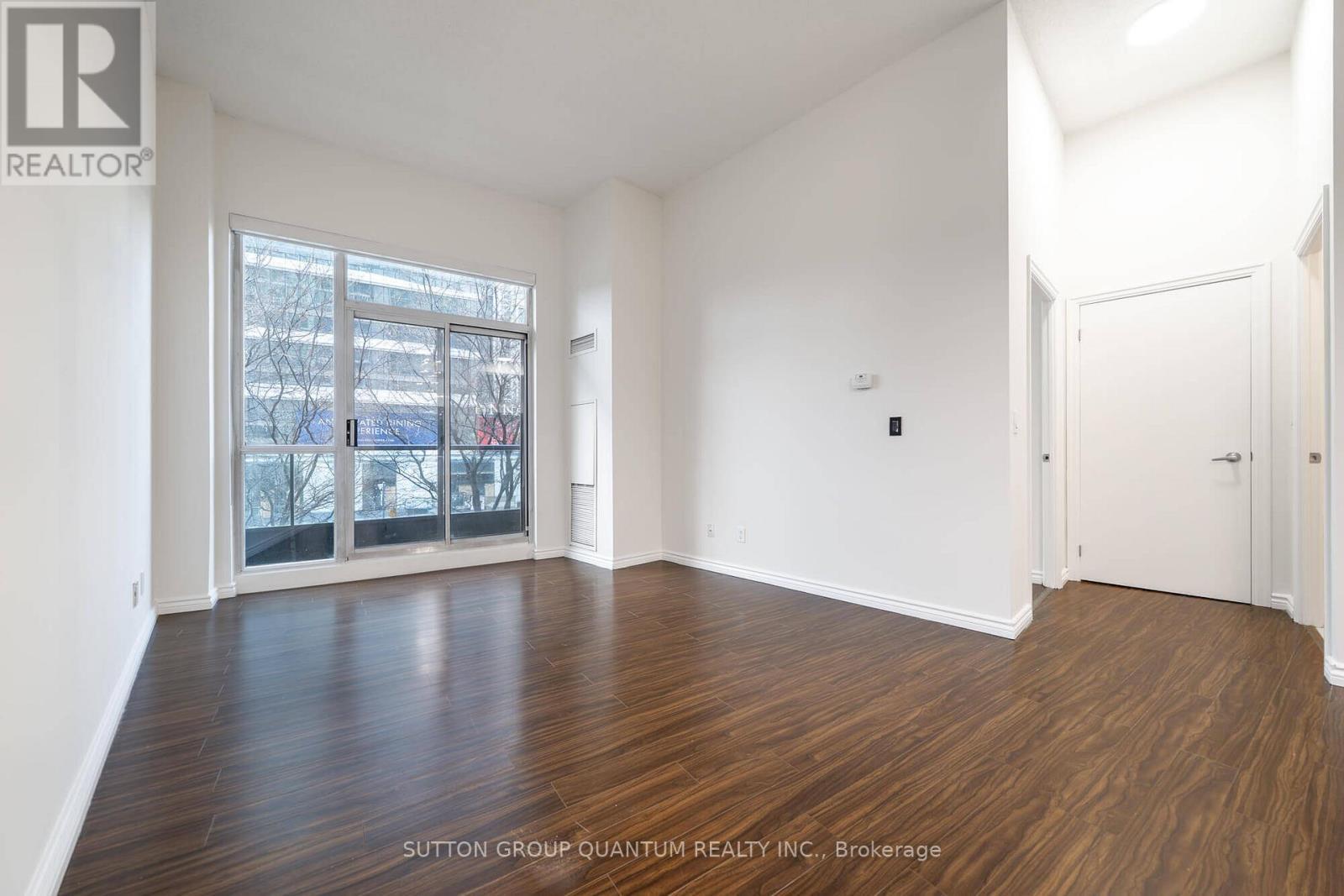206 - 16 Yonge Street, Toronto, ON - Indoor Photo Showing Other Room