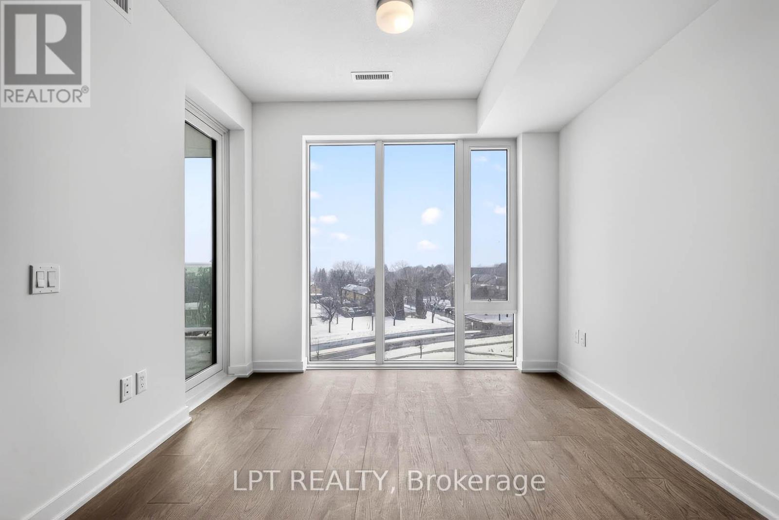 536 - 20 O'Neill Road, Toronto, ON - Indoor Photo Showing Other Room