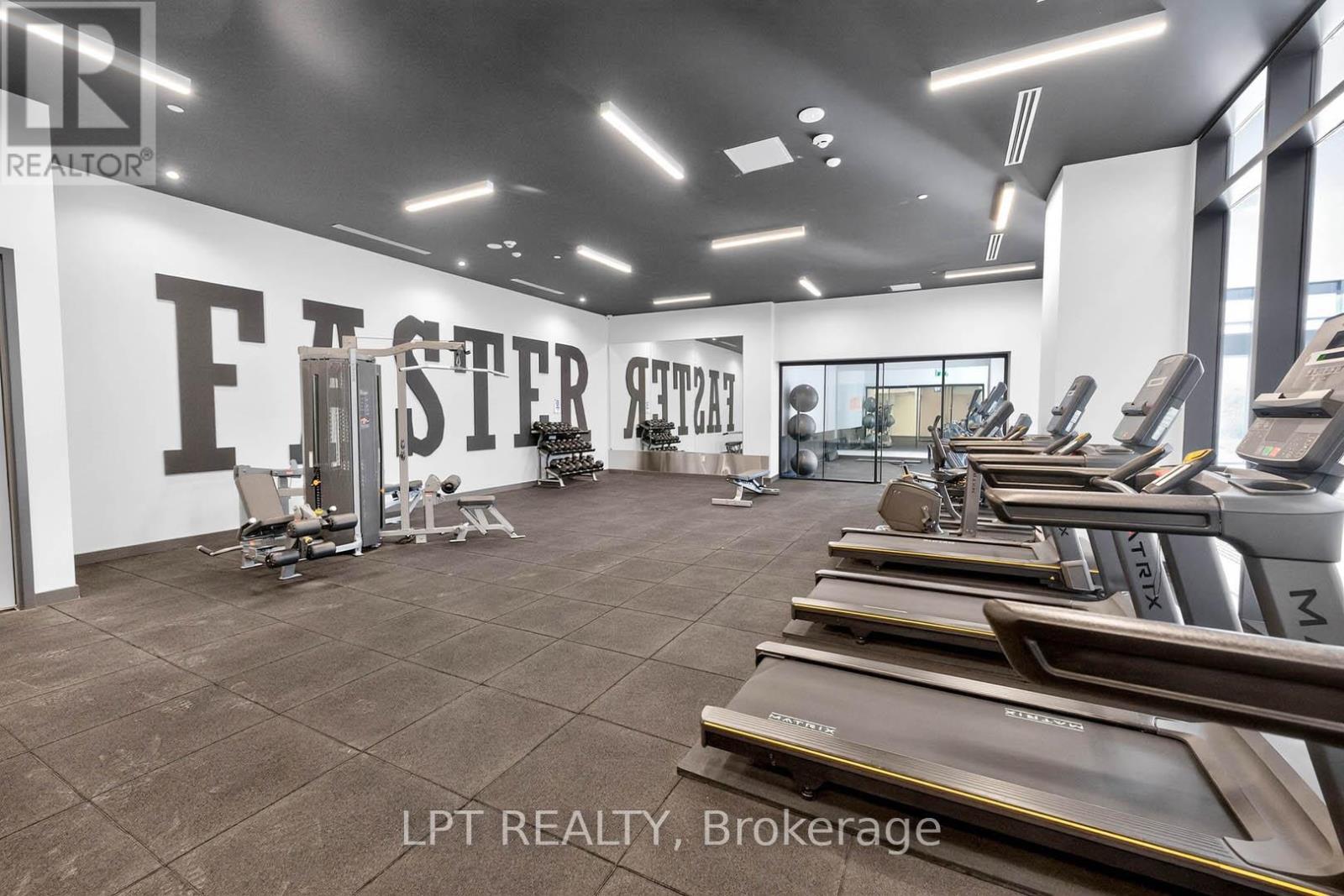 536 - 20 O'Neill Road, Toronto, ON - Indoor Photo Showing Gym Room