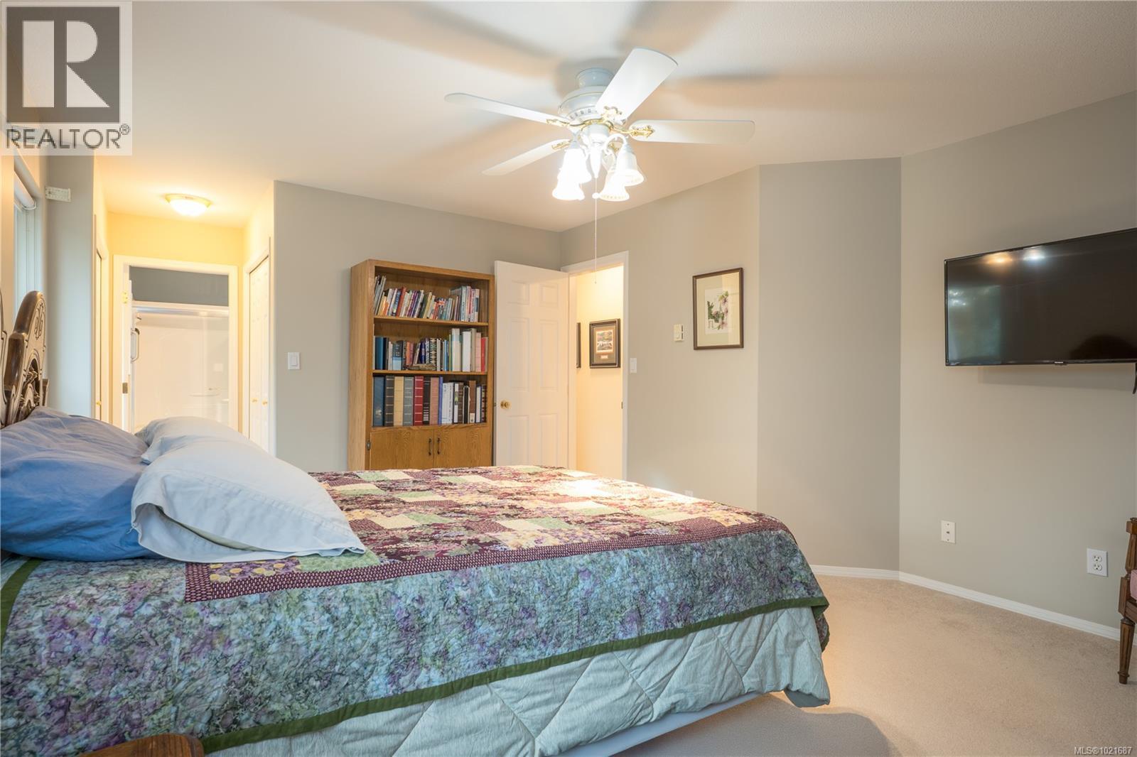 5027 Tiffany Pl, Nanaimo, BC - Indoor Photo Showing Bedroom