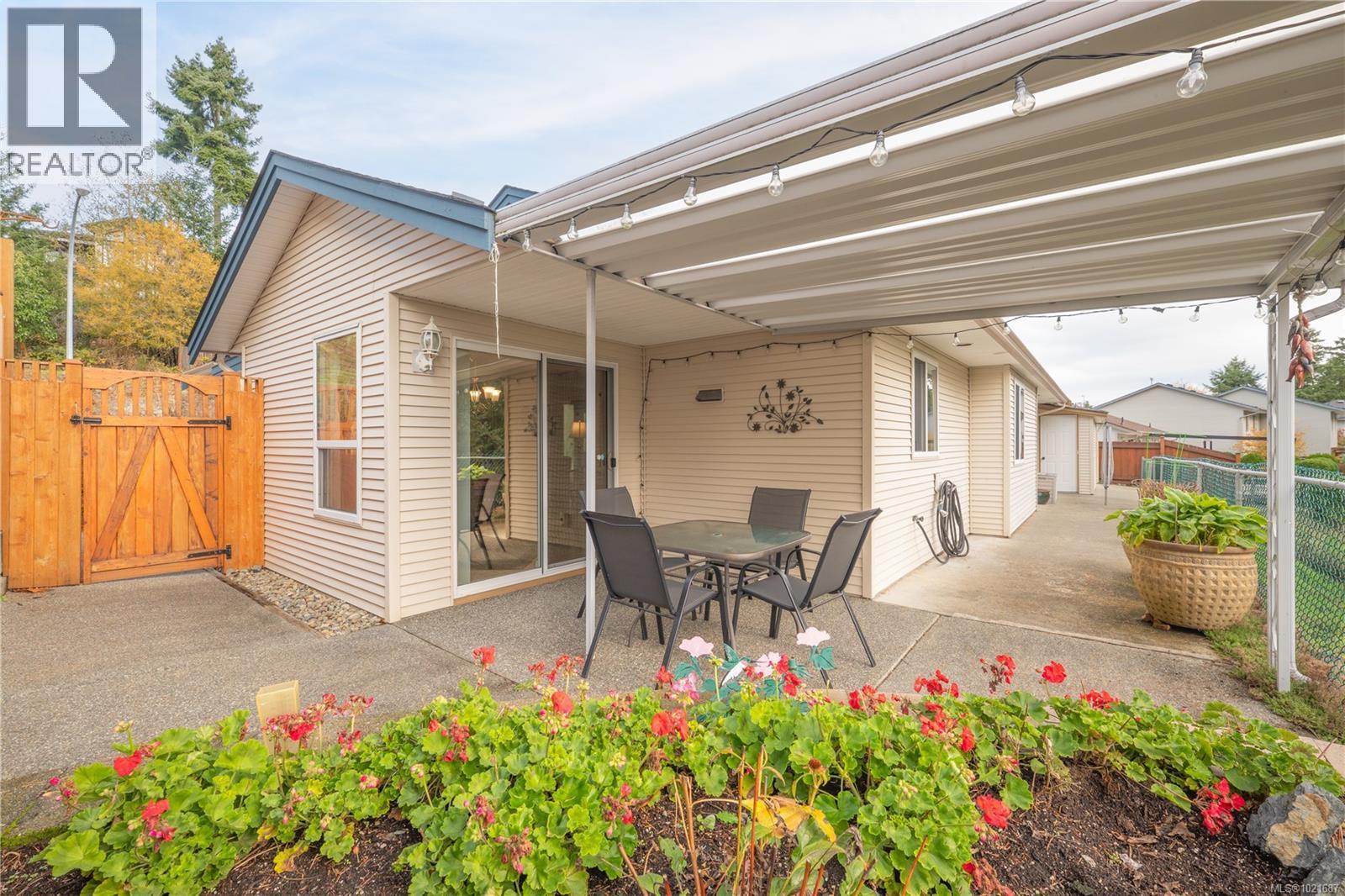 5027 Tiffany Pl, Nanaimo, BC - Outdoor