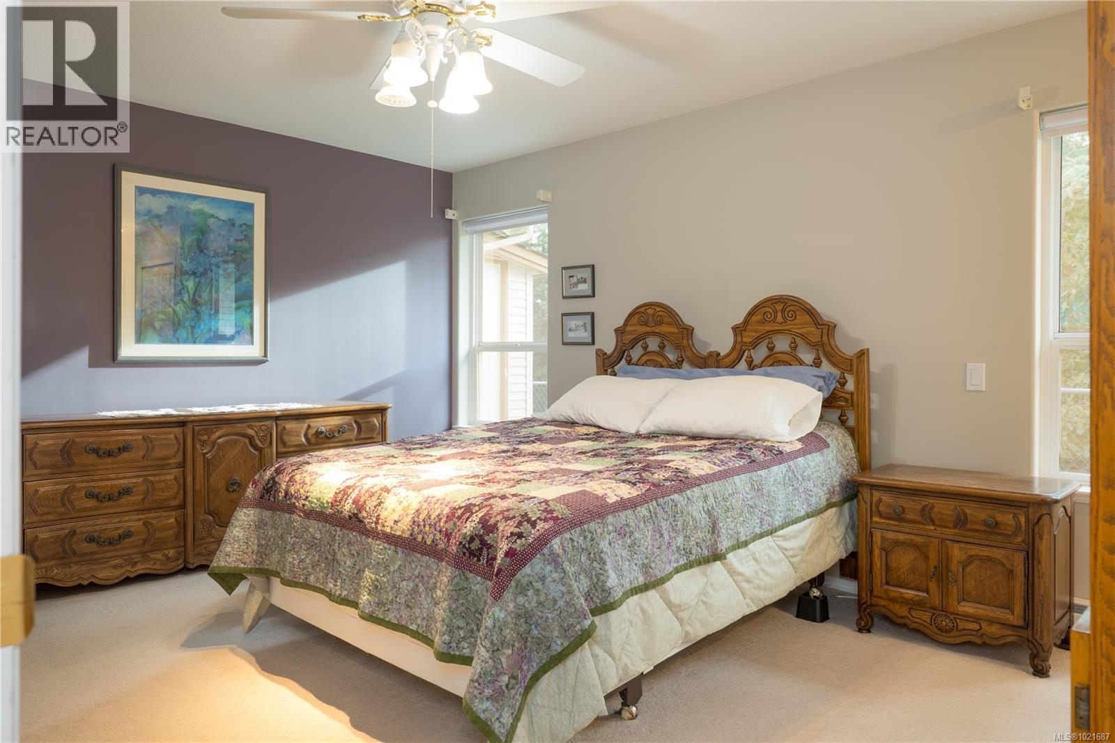 5027 Tiffany Pl, Nanaimo, BC - Indoor Photo Showing Bedroom