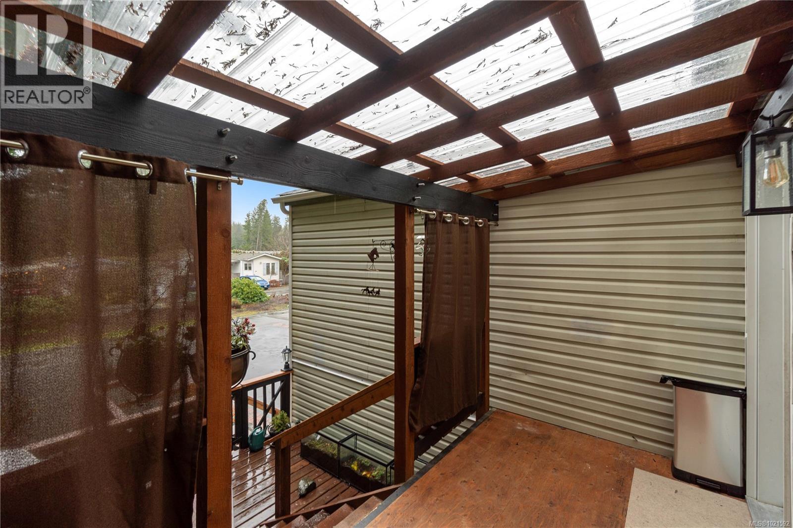 6 2100 Errington Rd, Errington, BC