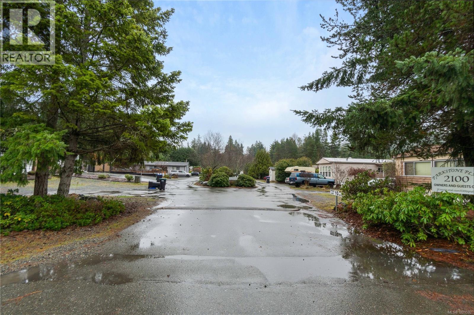 6 2100 Errington Rd, Errington, BC