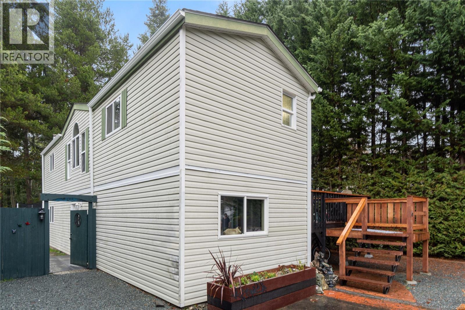 6 2100 Errington Rd, Errington, BC