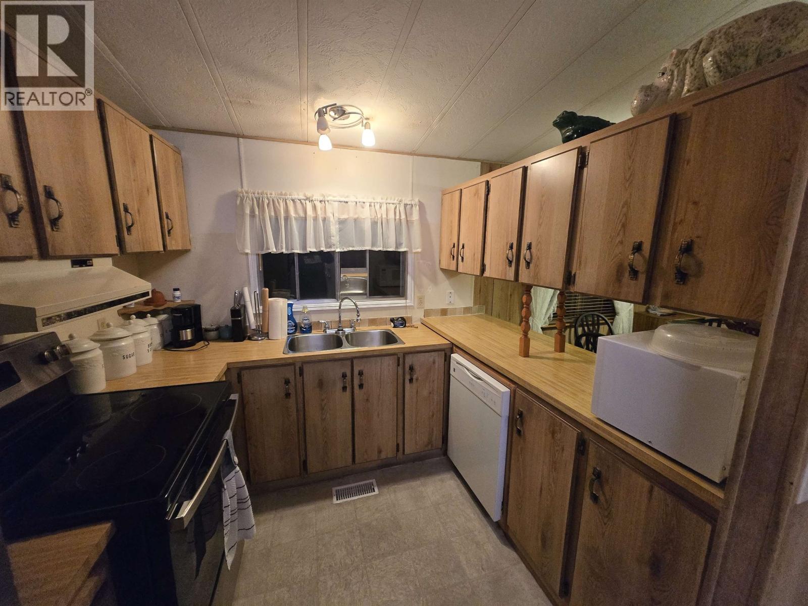 12 2377 Larch Avenue, Quesnel, BC