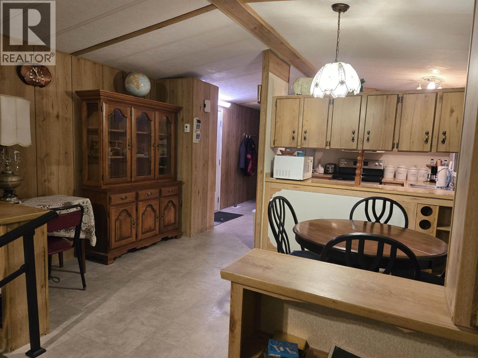 12 2377 Larch Avenue, Quesnel, BC