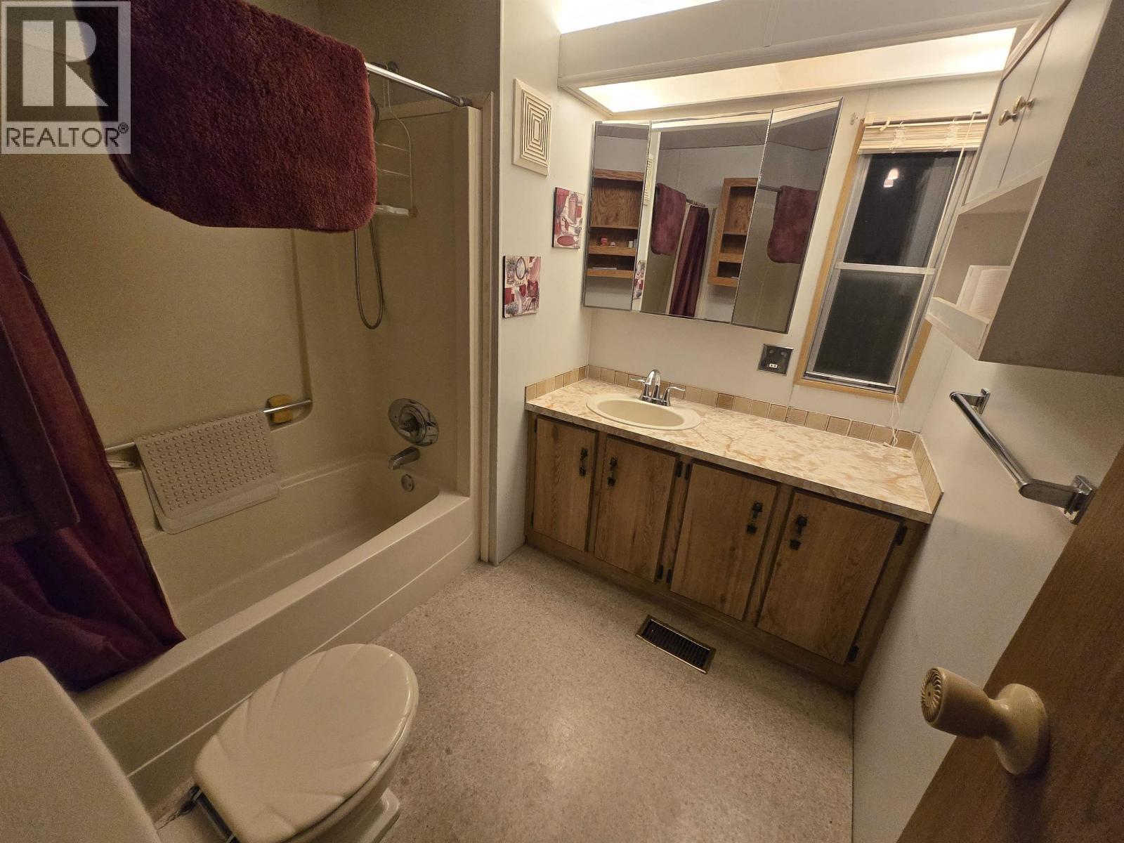 12 2377 Larch Avenue, Quesnel, BC