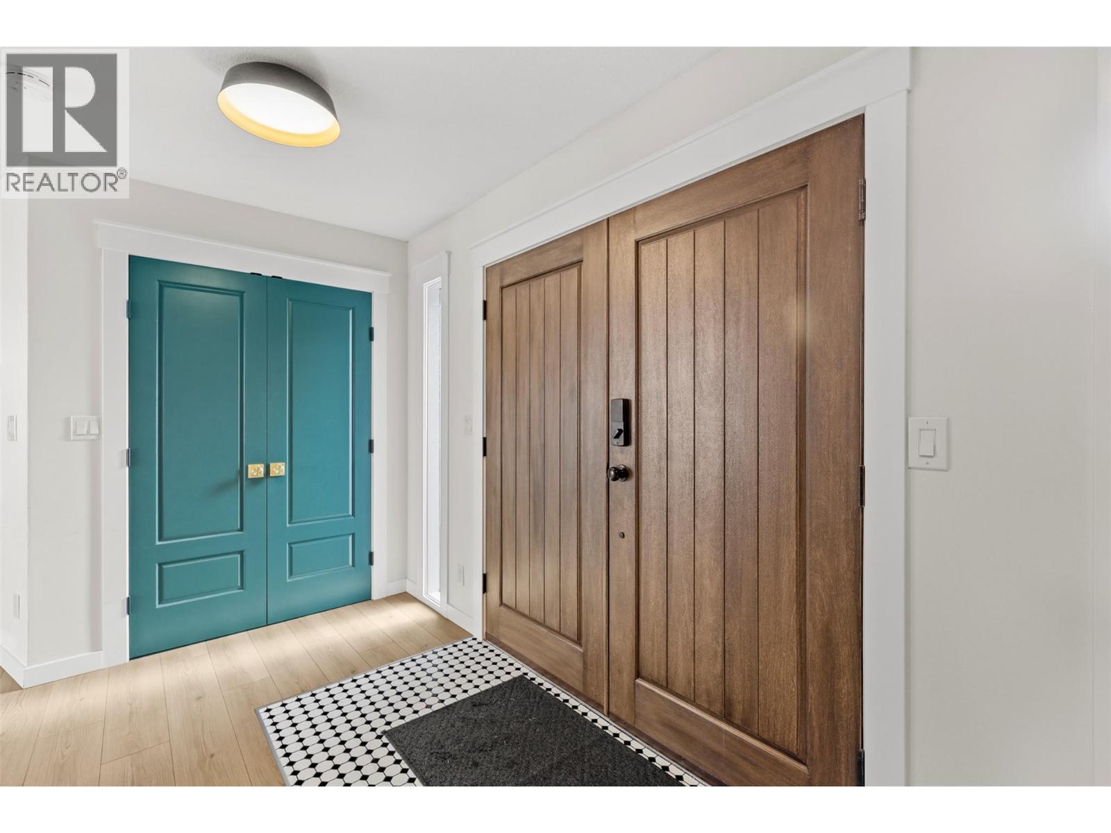 2010 High Country Boulevard, Kamloops, BC - Indoor Photo Showing Other Room