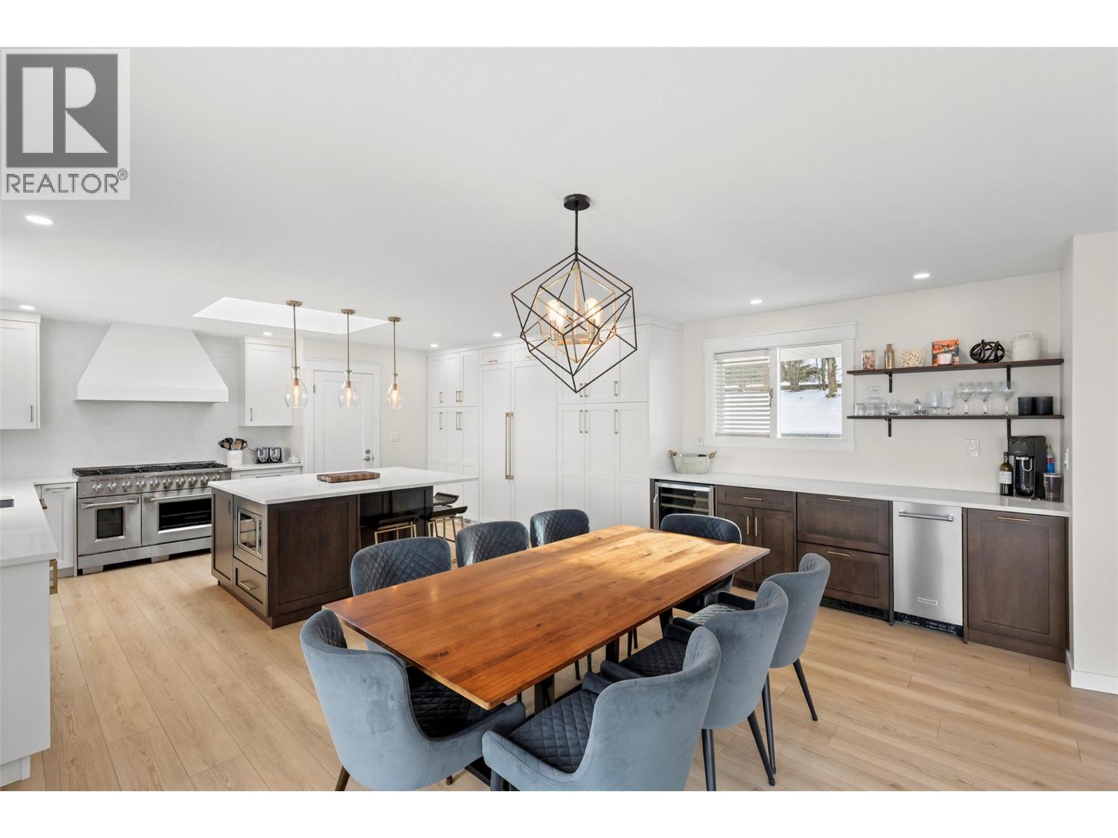 2010 High Country Boulevard, Kamloops, BC - Indoor