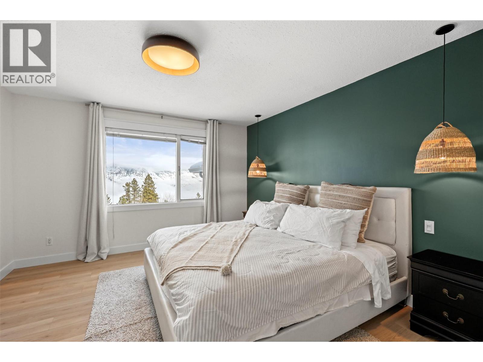 2010 High Country Boulevard, Kamloops, BC - Indoor Photo Showing Bedroom