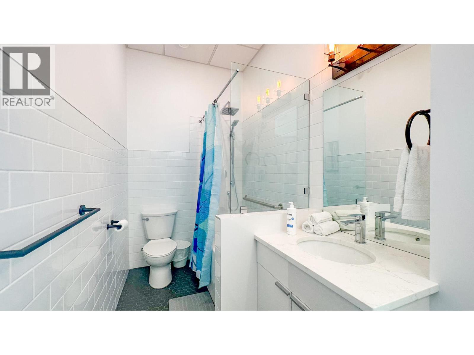 3320 Richter Street Unit# 102, Kelowna, BC