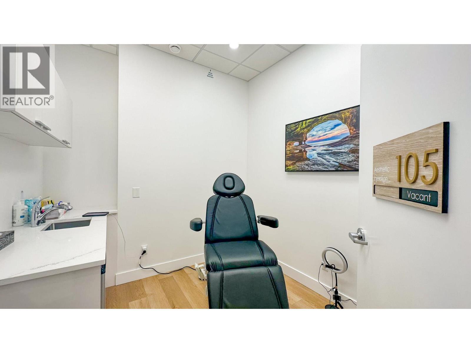 3320 Richter Street Unit# 102, Kelowna, BC