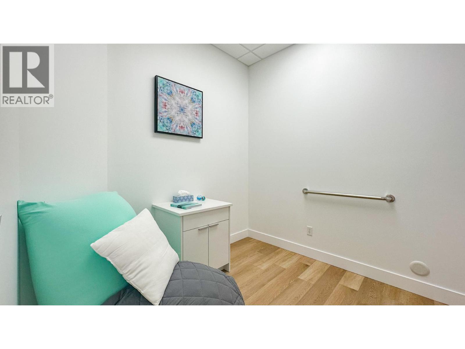 3320 Richter Street Unit# 102, Kelowna, BC