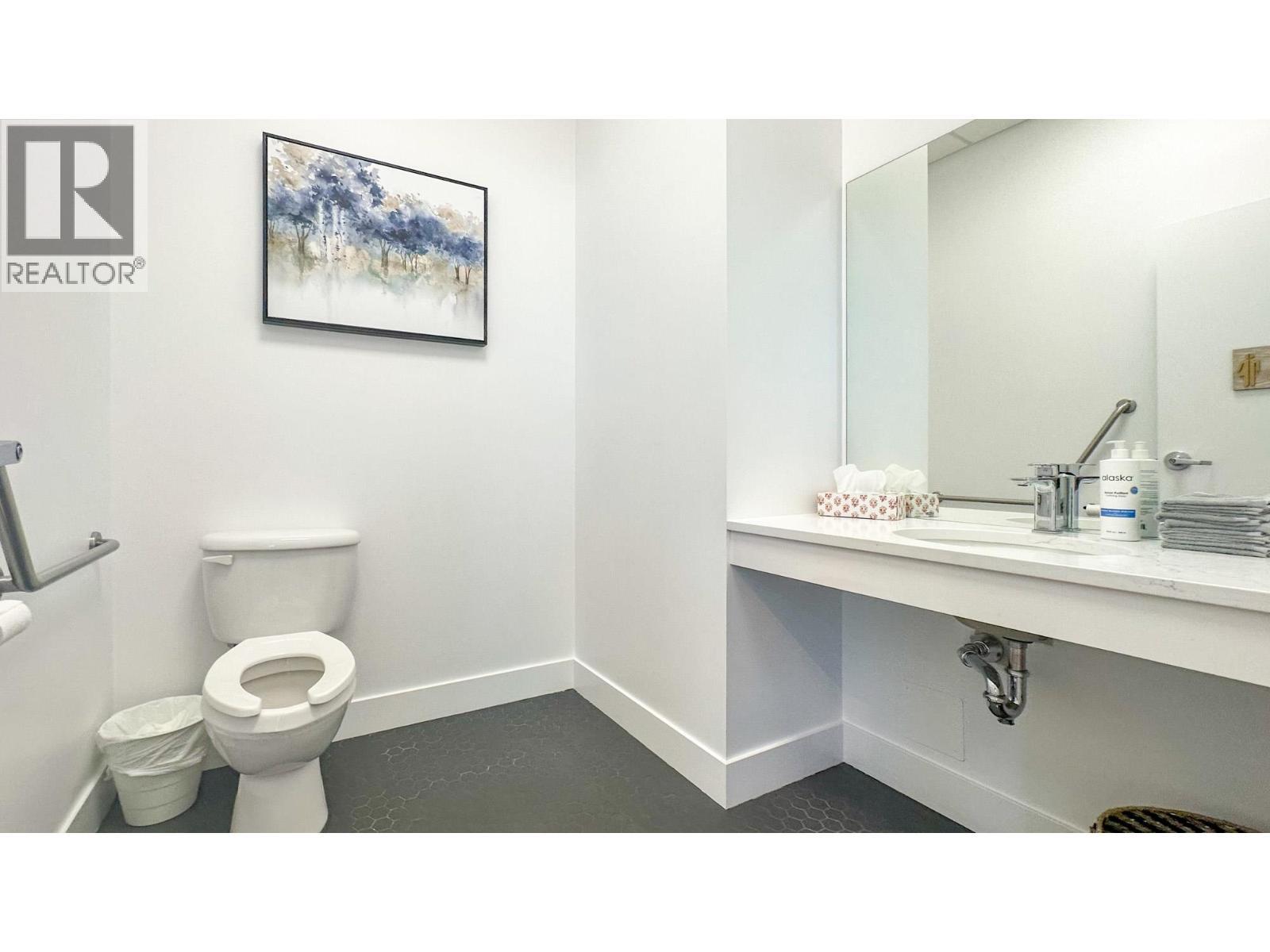 3320 Richter Street Unit# 102, Kelowna, BC