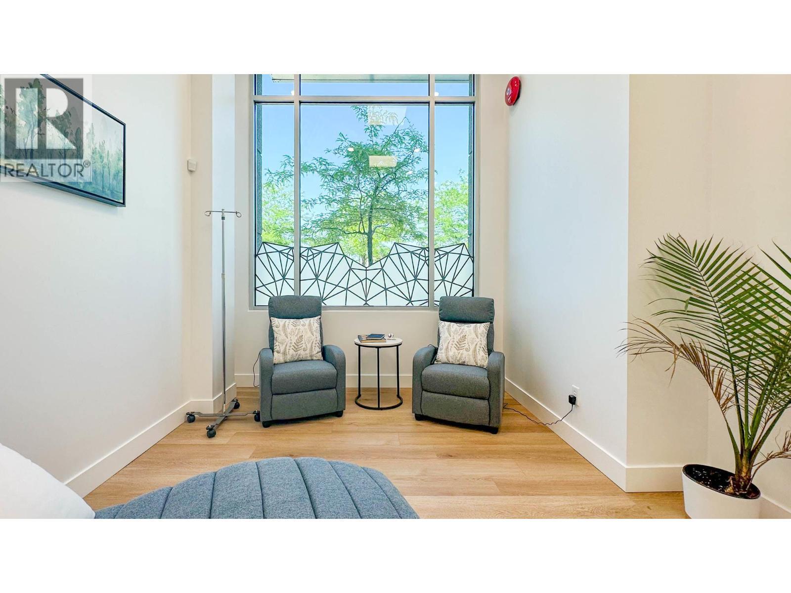 3320 Richter Street Unit# 102, Kelowna, BC