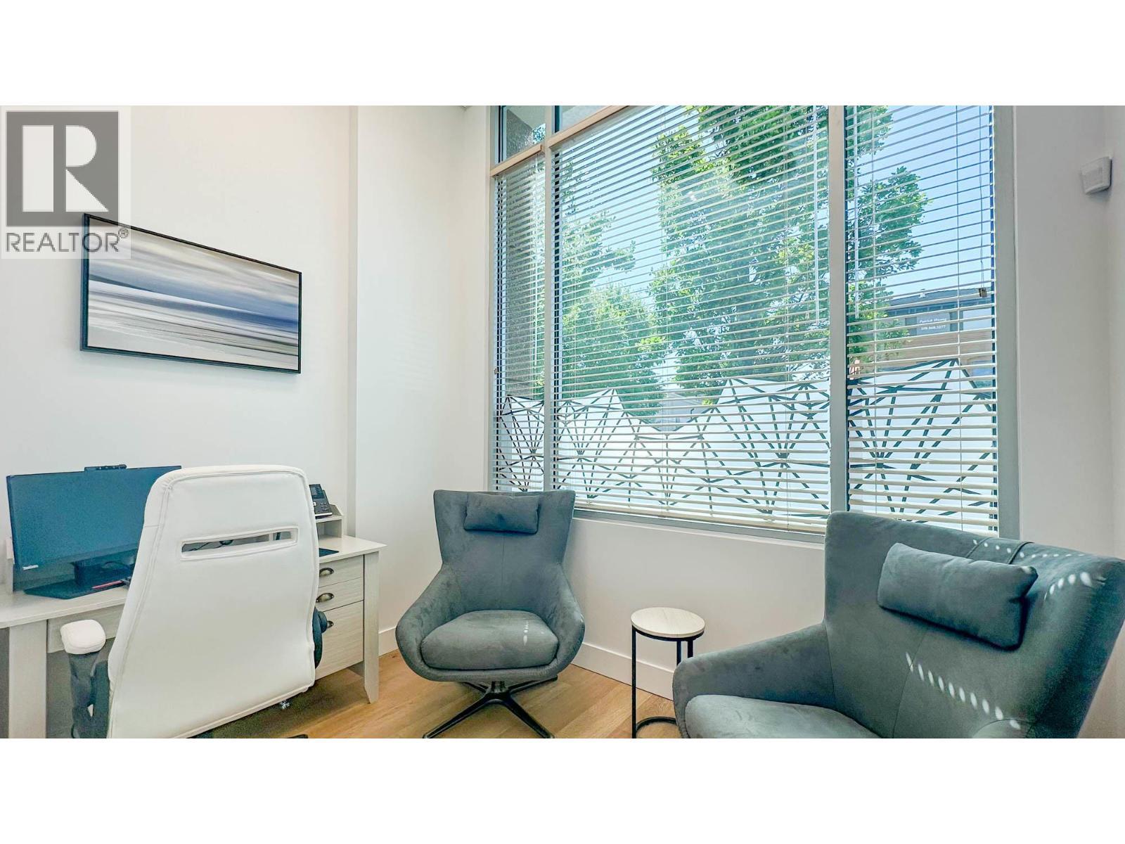 3320 Richter Street Unit# 102, Kelowna, BC