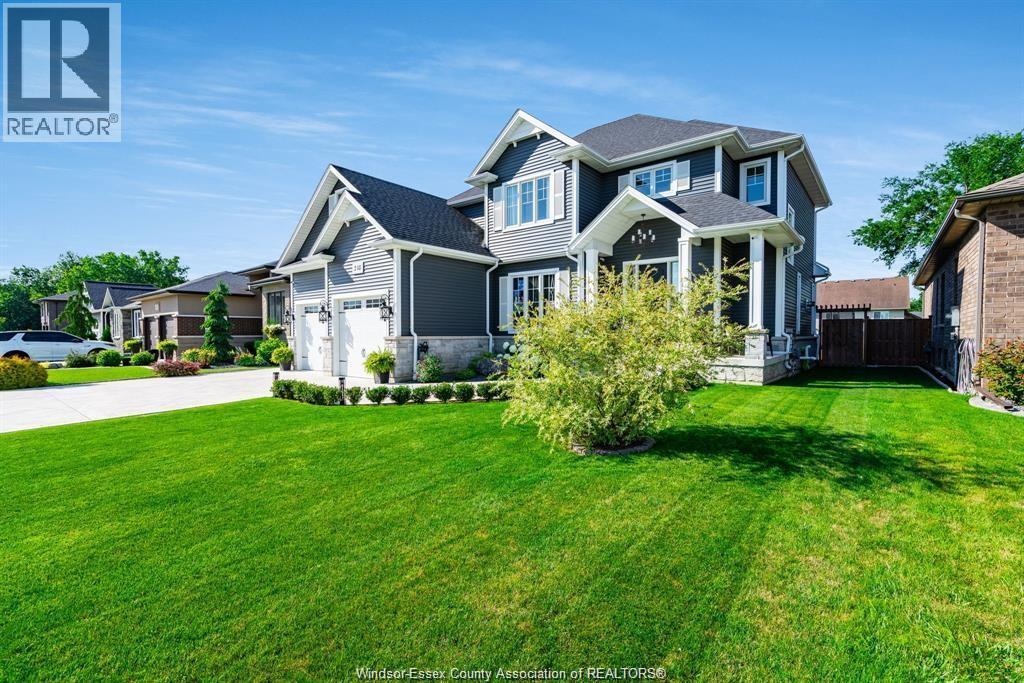 248 Joan Flood, Essex, ON - Outdoor With Above Ground Pool