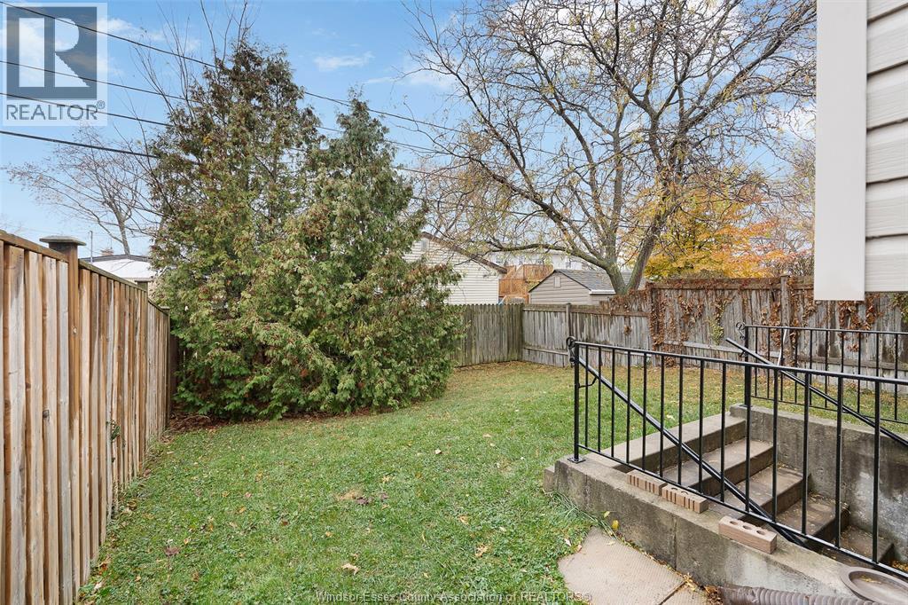 1233 St. Paul Avenue, Windsor, ON - Outdoor