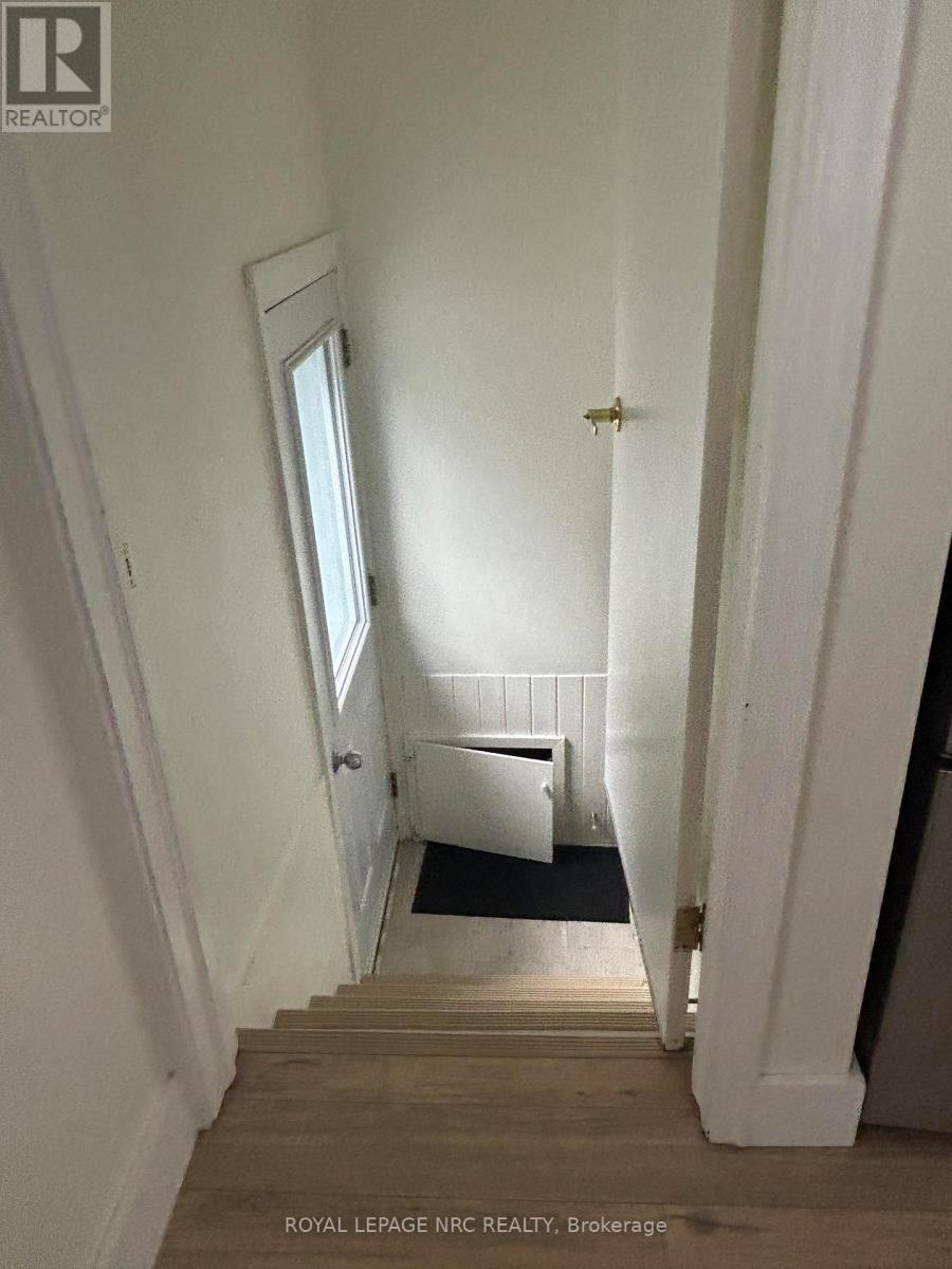 2862 Dorchester Road, Niagara Falls (Stamford), ON - Indoor Photo Showing Other Room