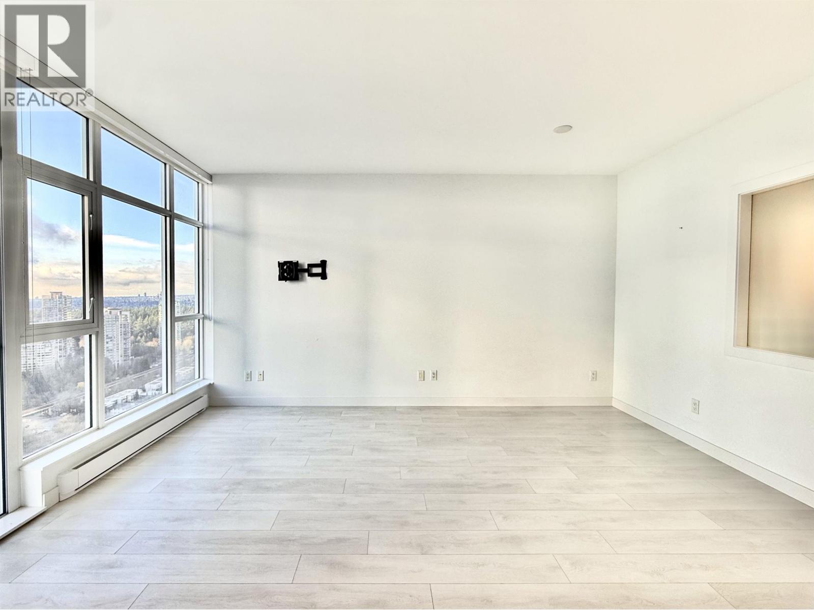 3603 4670 Assembly Way, Burnaby, BC - Indoor Photo Showing Other Room