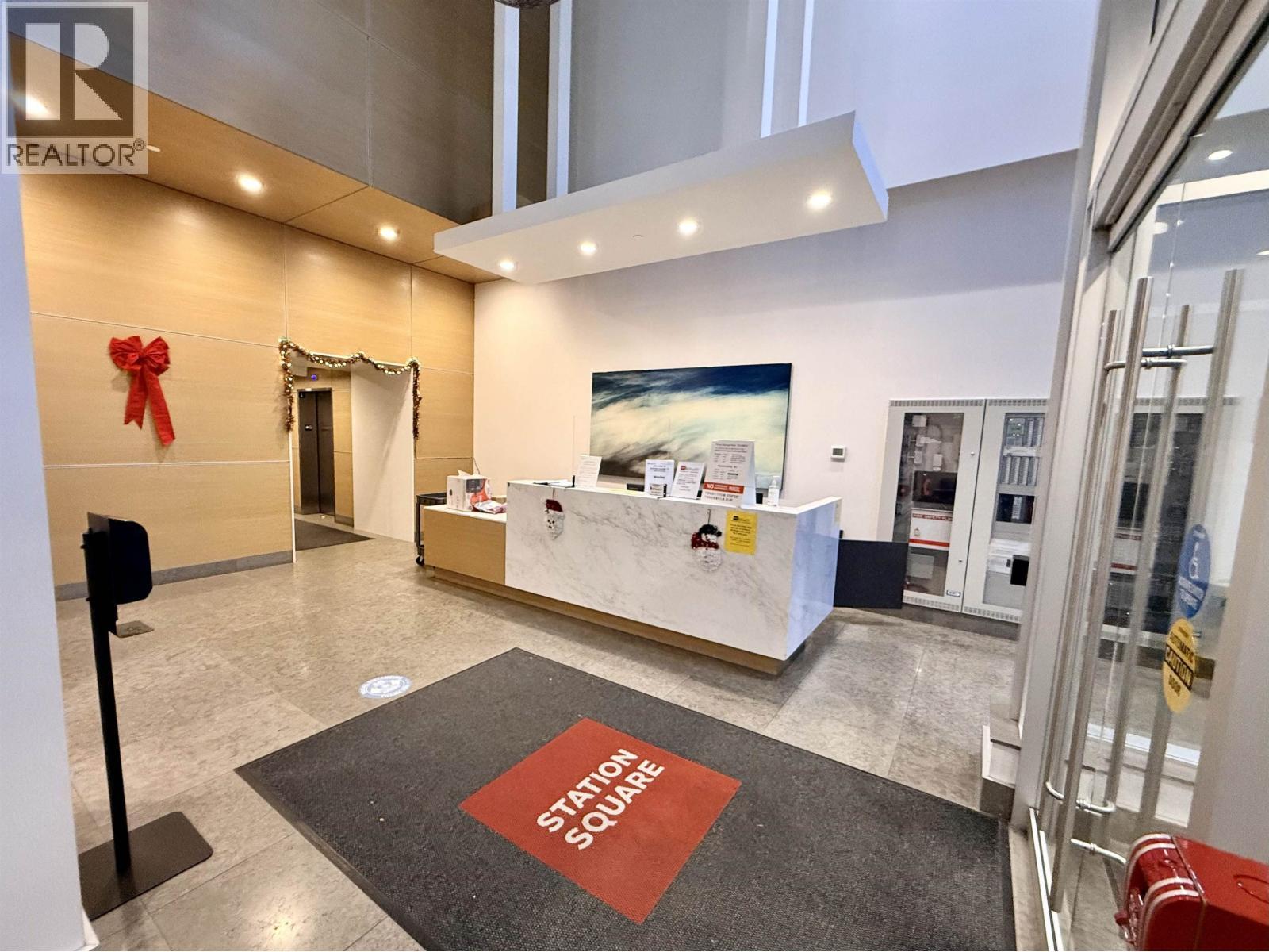 3603 4670 Assembly Way, Burnaby, BC - Indoor Photo Showing Other Room