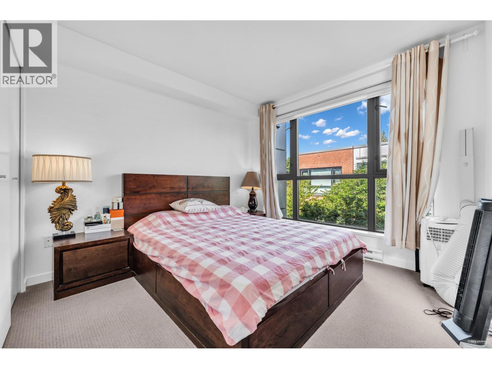 6426 Ash Street, Vancouver, BC - Indoor Photo Showing Bedroom