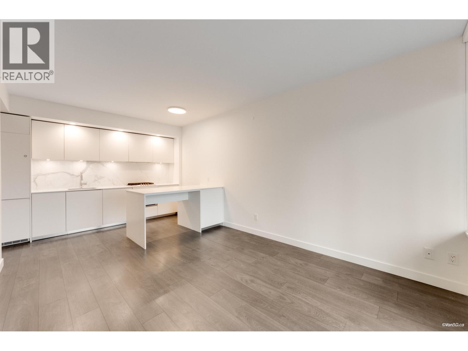 701 6463 Silver Avenue, Burnaby, BC - Indoor