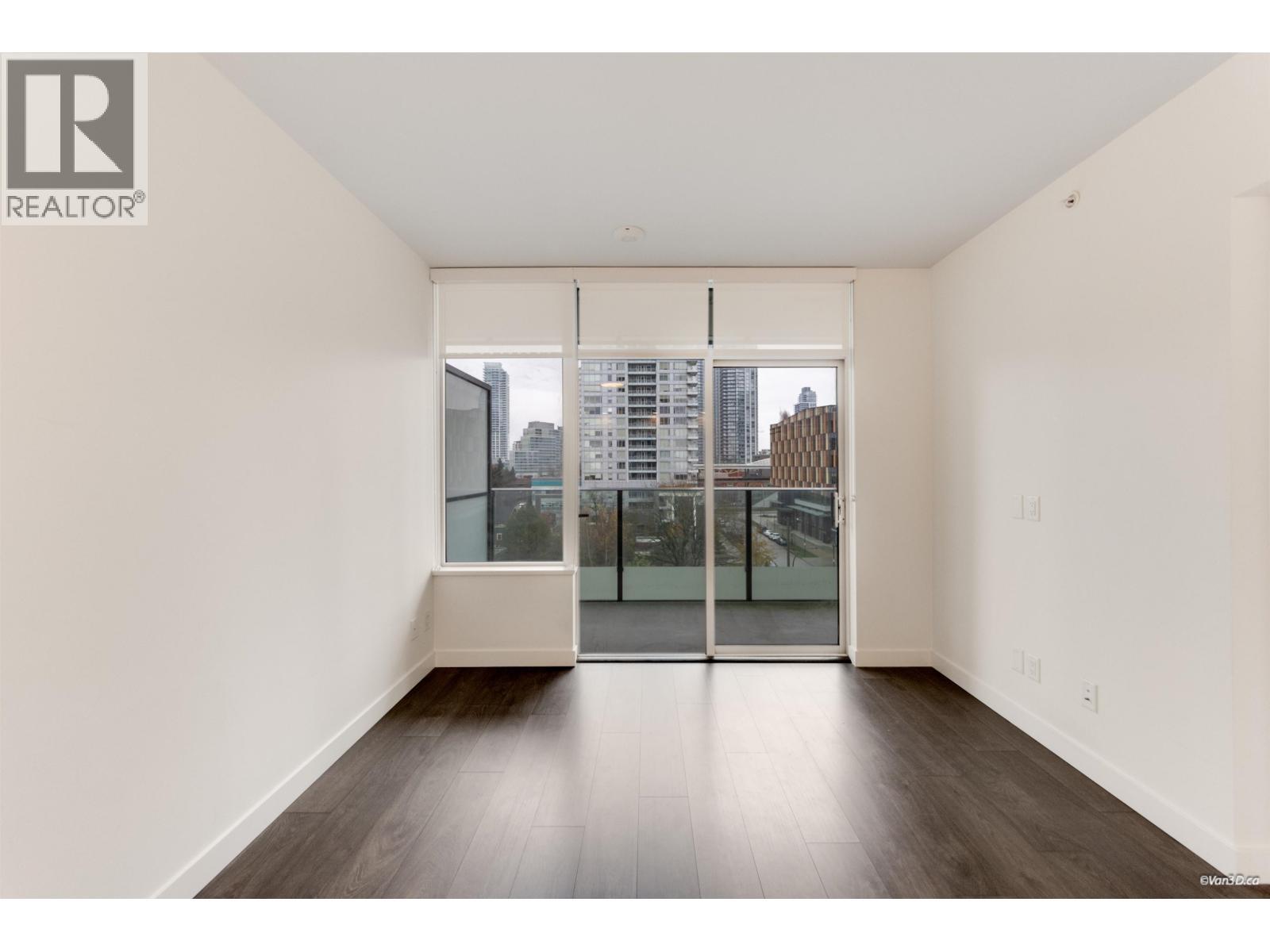 701 6463 Silver Avenue, Burnaby, BC - Indoor Photo Showing Other Room