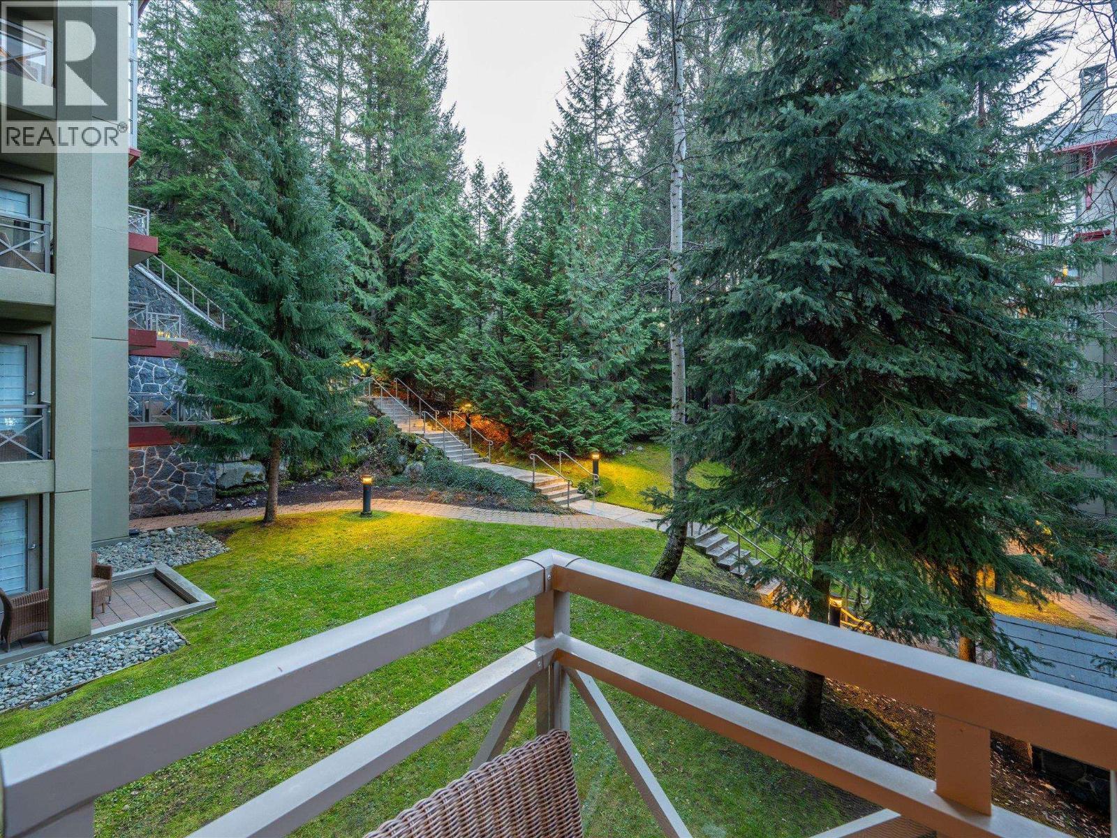 516 4090 Whistler Way, Whistler, BC - Outdoor
