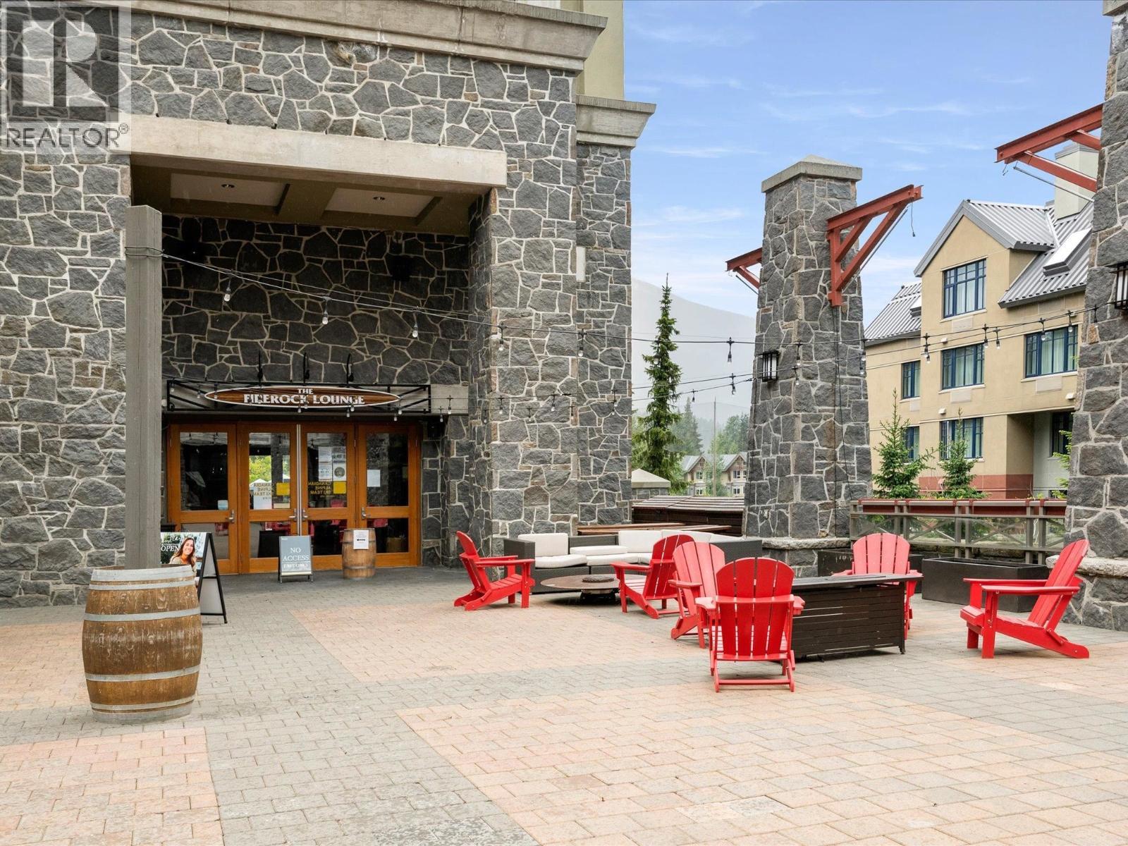 516 4090 Whistler Way, Whistler, BC - Outdoor