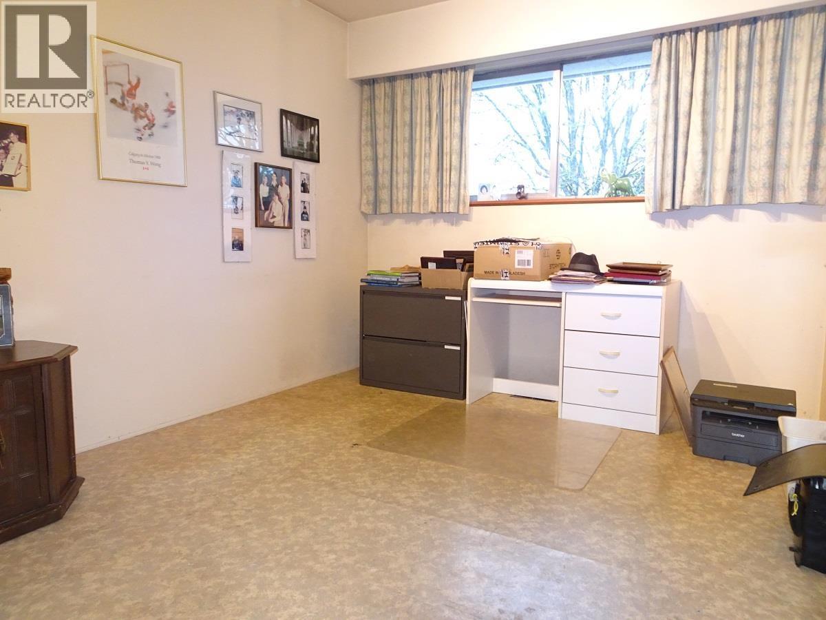 6229 Denbigh Avenue, Burnaby, BC - Indoor Photo Showing Office