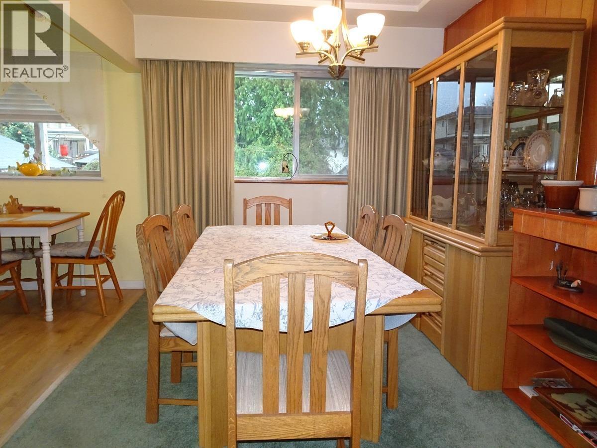 6229 Denbigh Avenue, Burnaby, BC - Indoor Photo Showing Dining Room