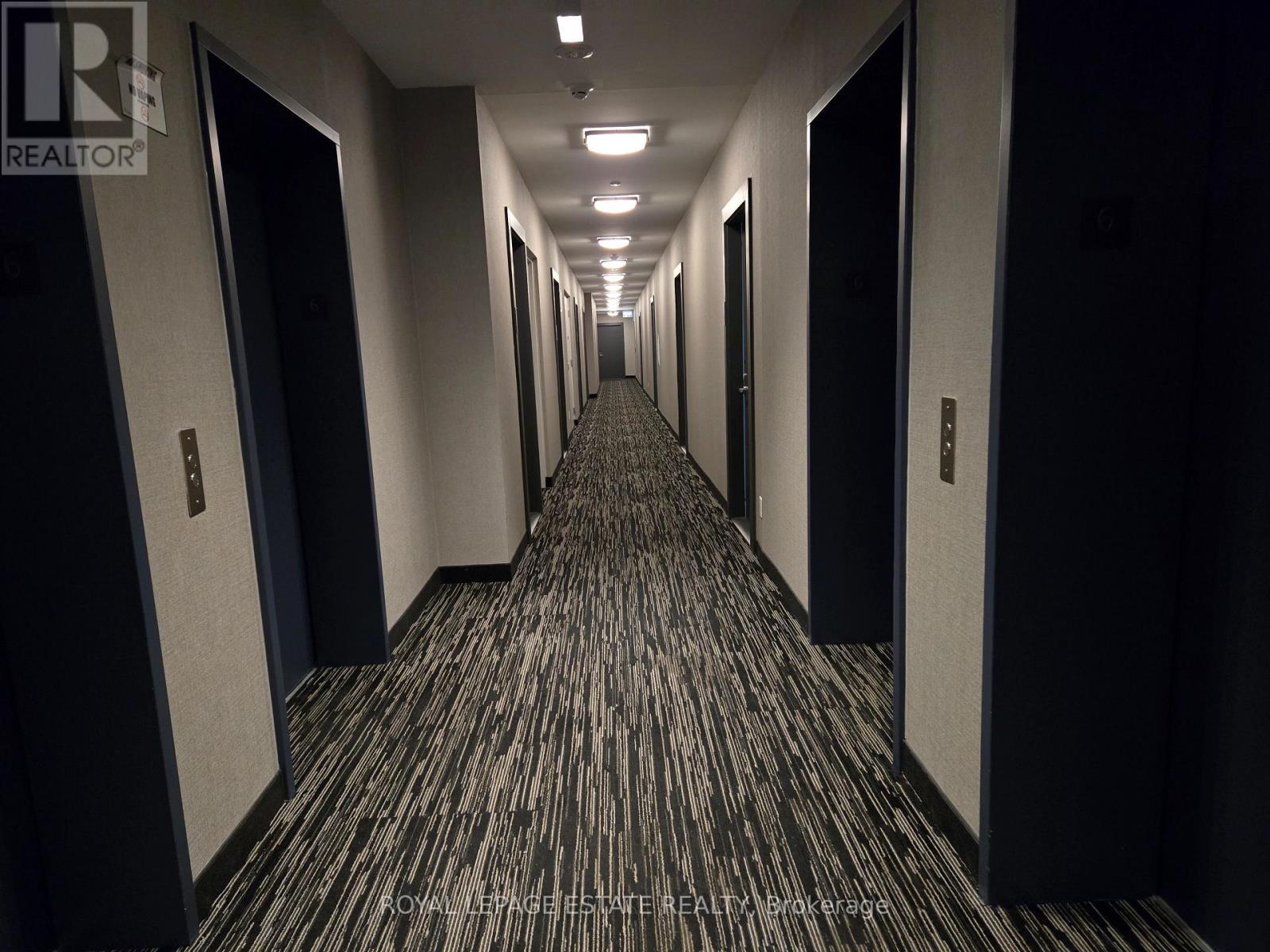 620 - 286 Main Street, Toronto, ON - Indoor Photo Showing Other Room