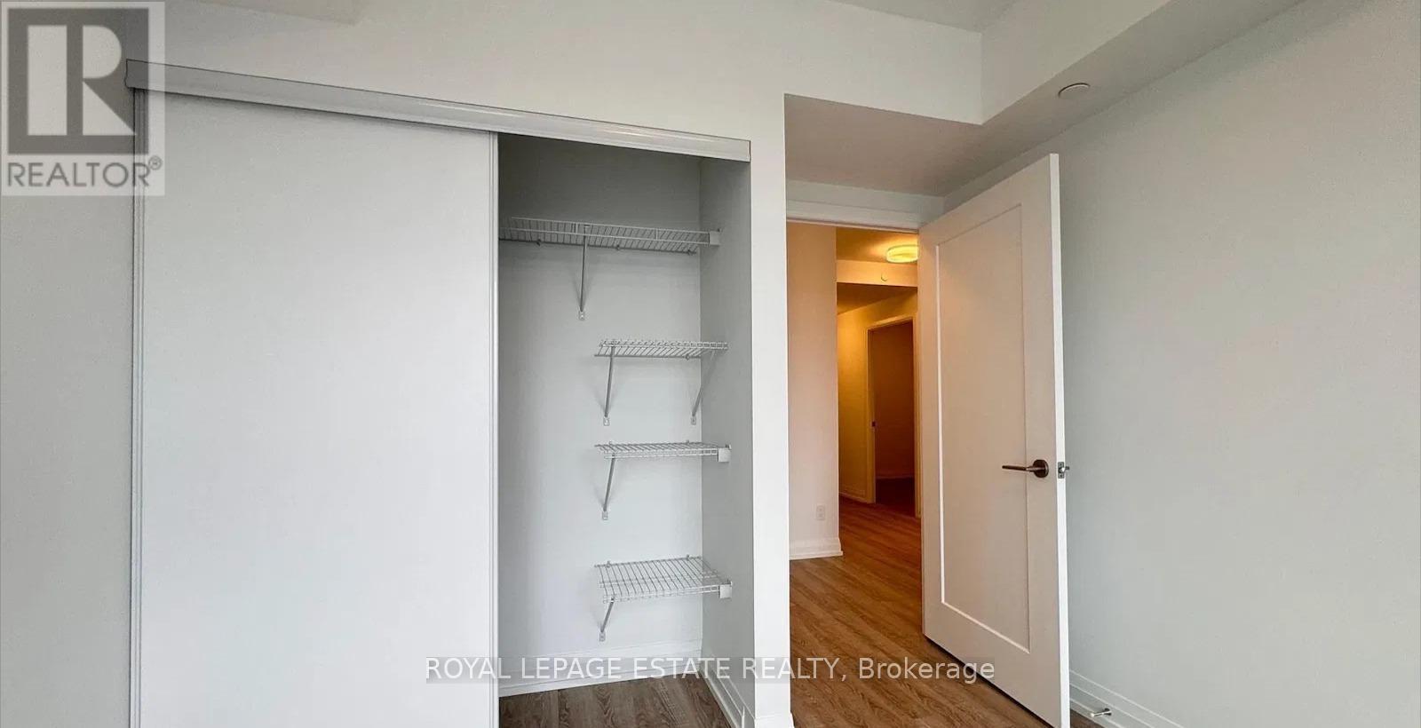 620 - 286 Main Street, Toronto, ON - Indoor Photo Showing Other Room