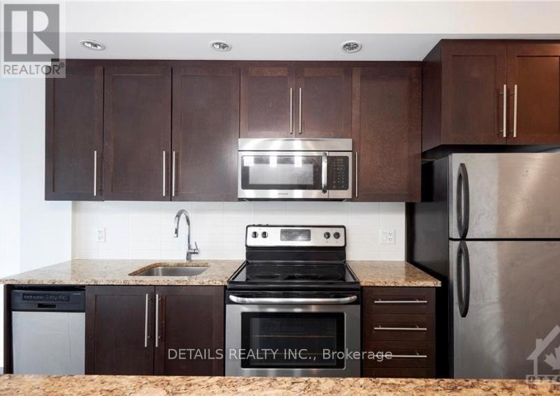 601 - 238 Besserer Street, Ottawa, ON - Indoor Photo Showing Kitchen With Stainless Steel Kitchen With Upgraded Kitchen