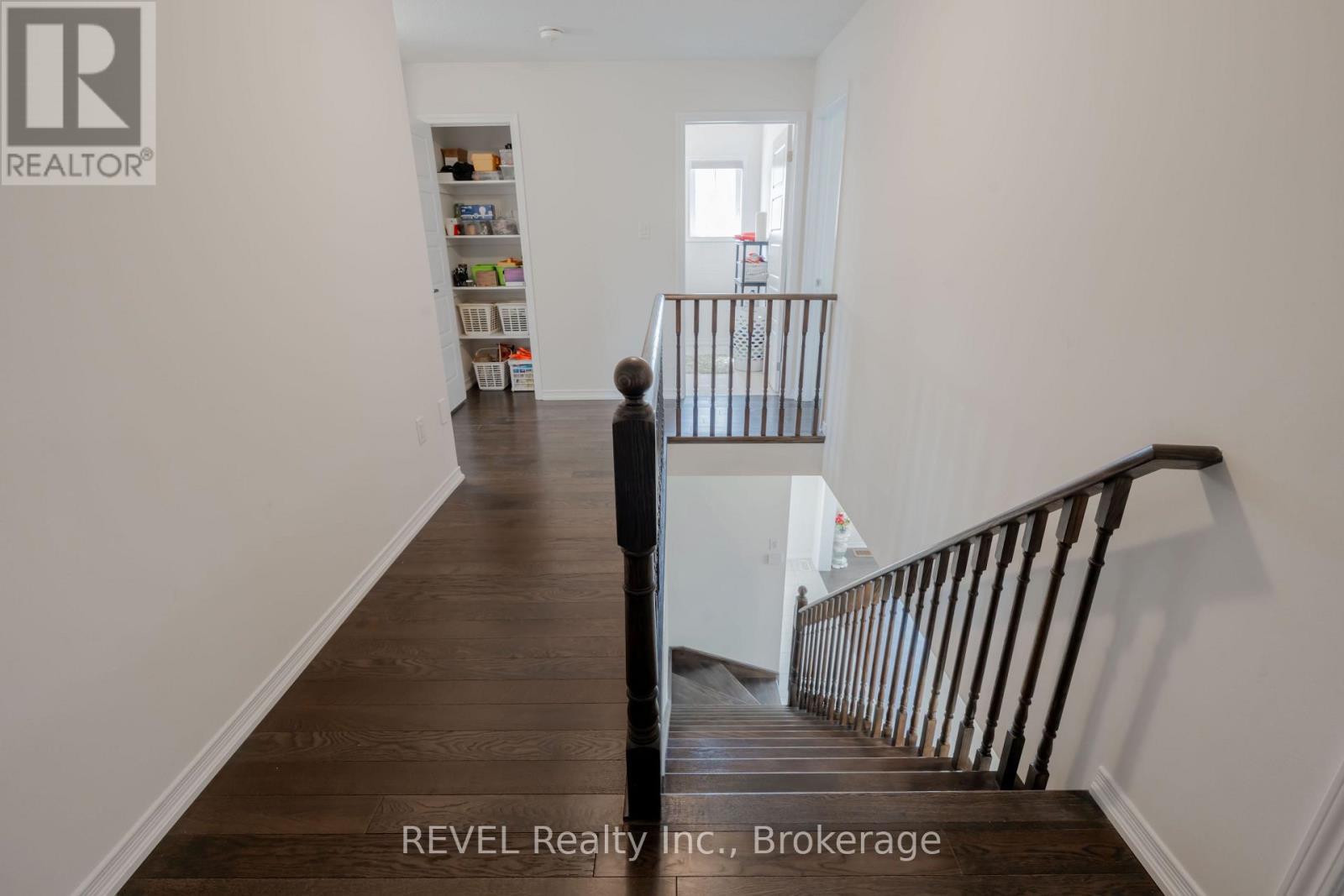 8797 Pawpaw Lane, Niagara Falls (Brown), ON - Indoor Photo Showing Other Room
