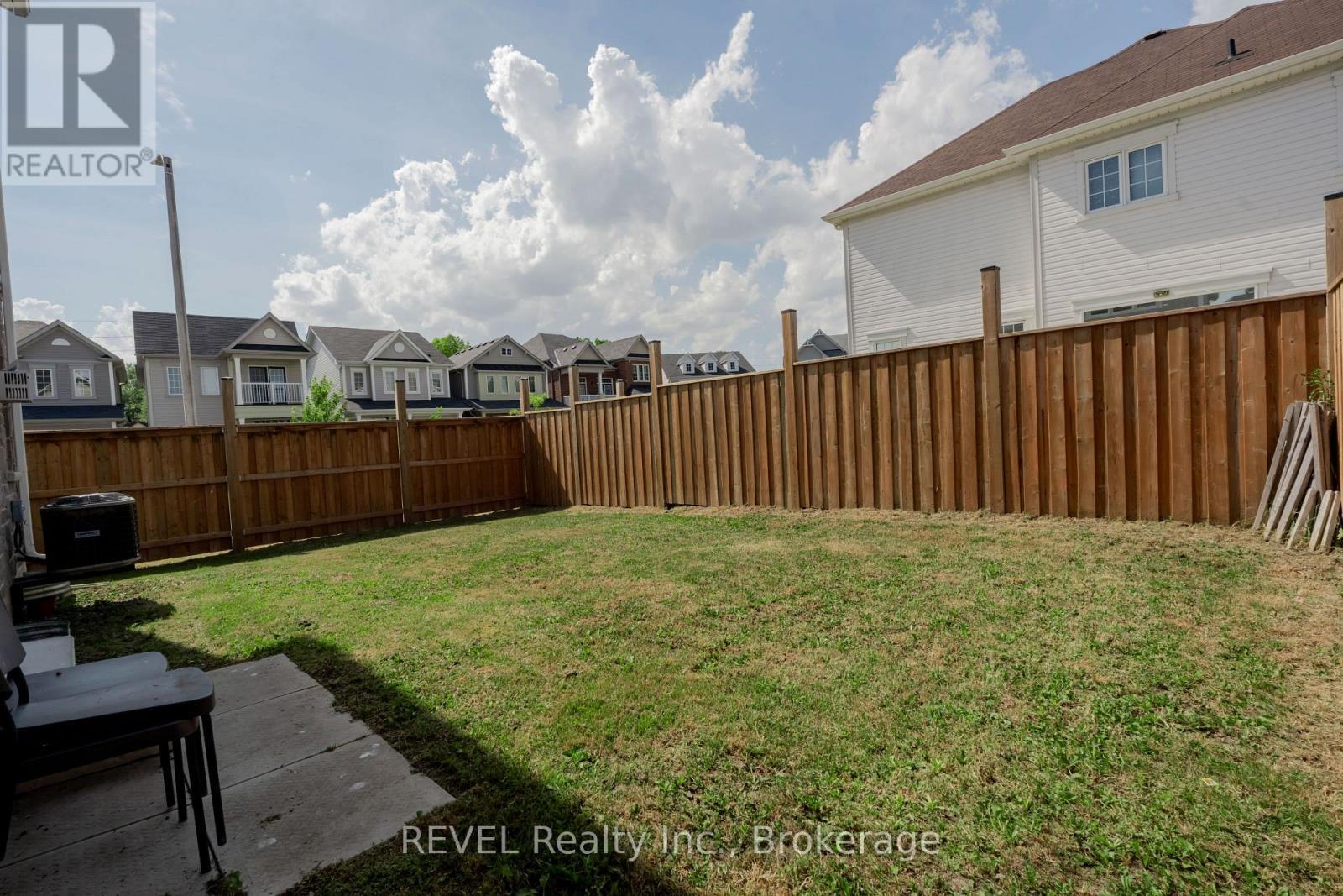 8797 Pawpaw Lane, Niagara Falls (Brown), ON - Outdoor