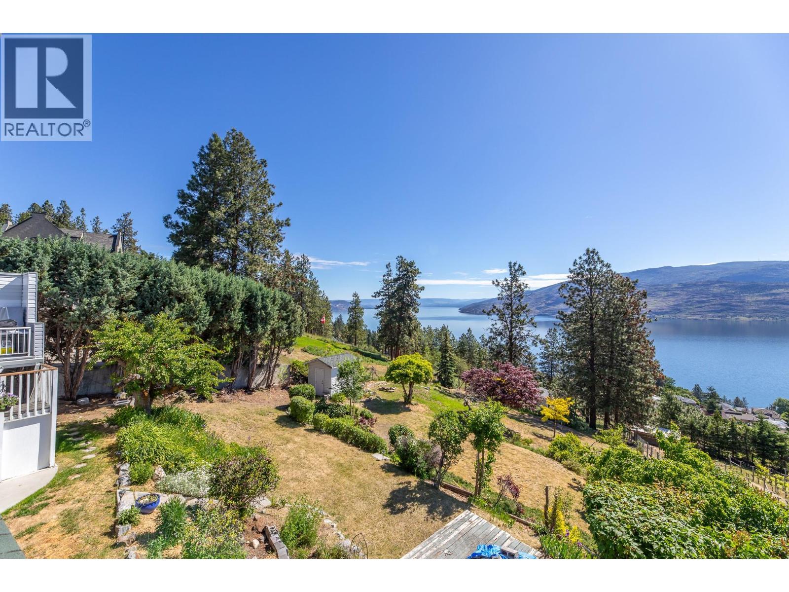 6471 Vernon Avenue, Peachland, BC - Outdoor With Body Of Water With View