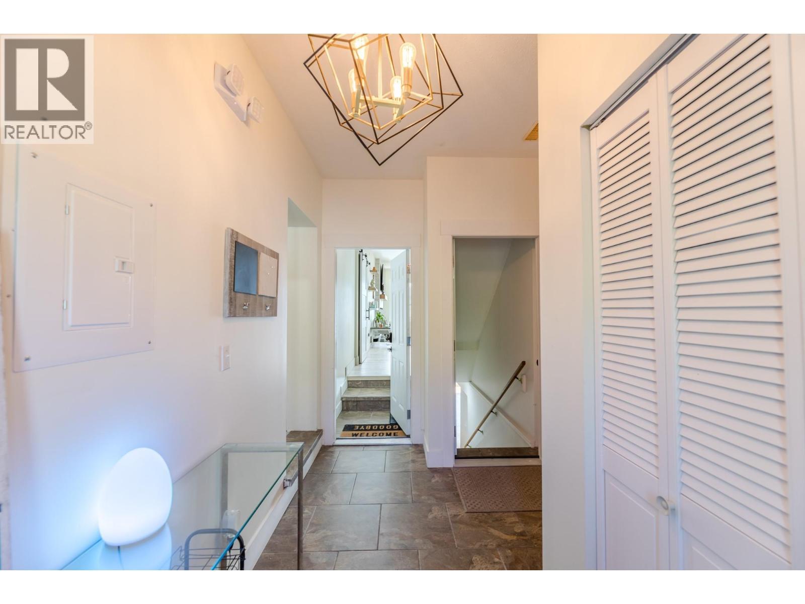 6471 Vernon Avenue, Peachland, BC - Indoor Photo Showing Other Room