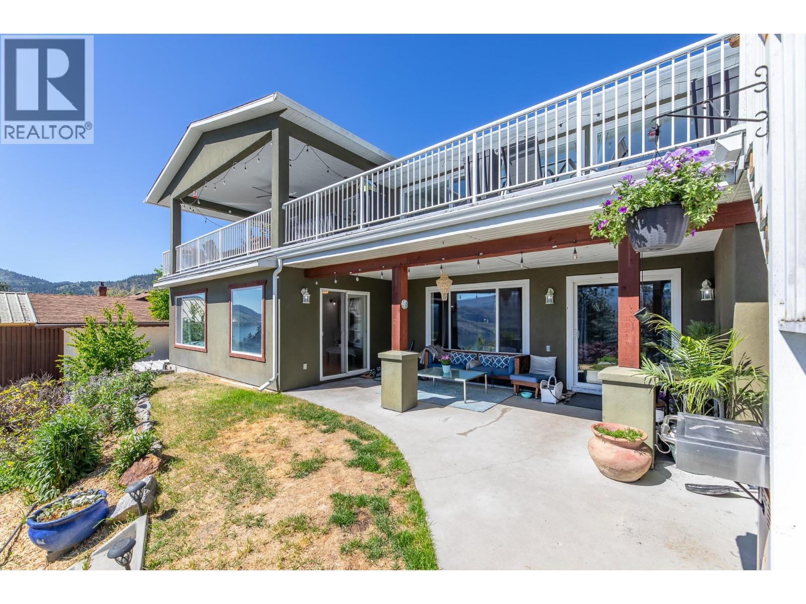 6471 Vernon Avenue, Peachland, BC - Outdoor With Deck Patio Veranda