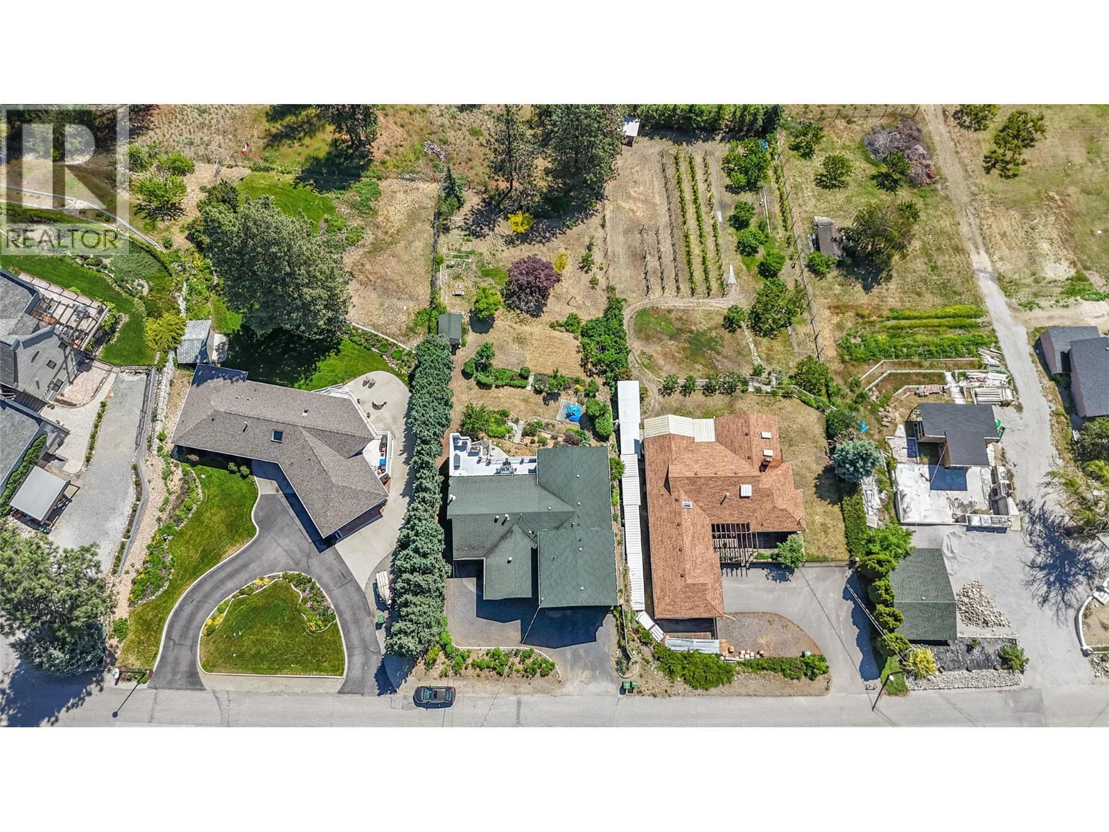 6471 Vernon Avenue, Peachland, BC - Outdoor With View